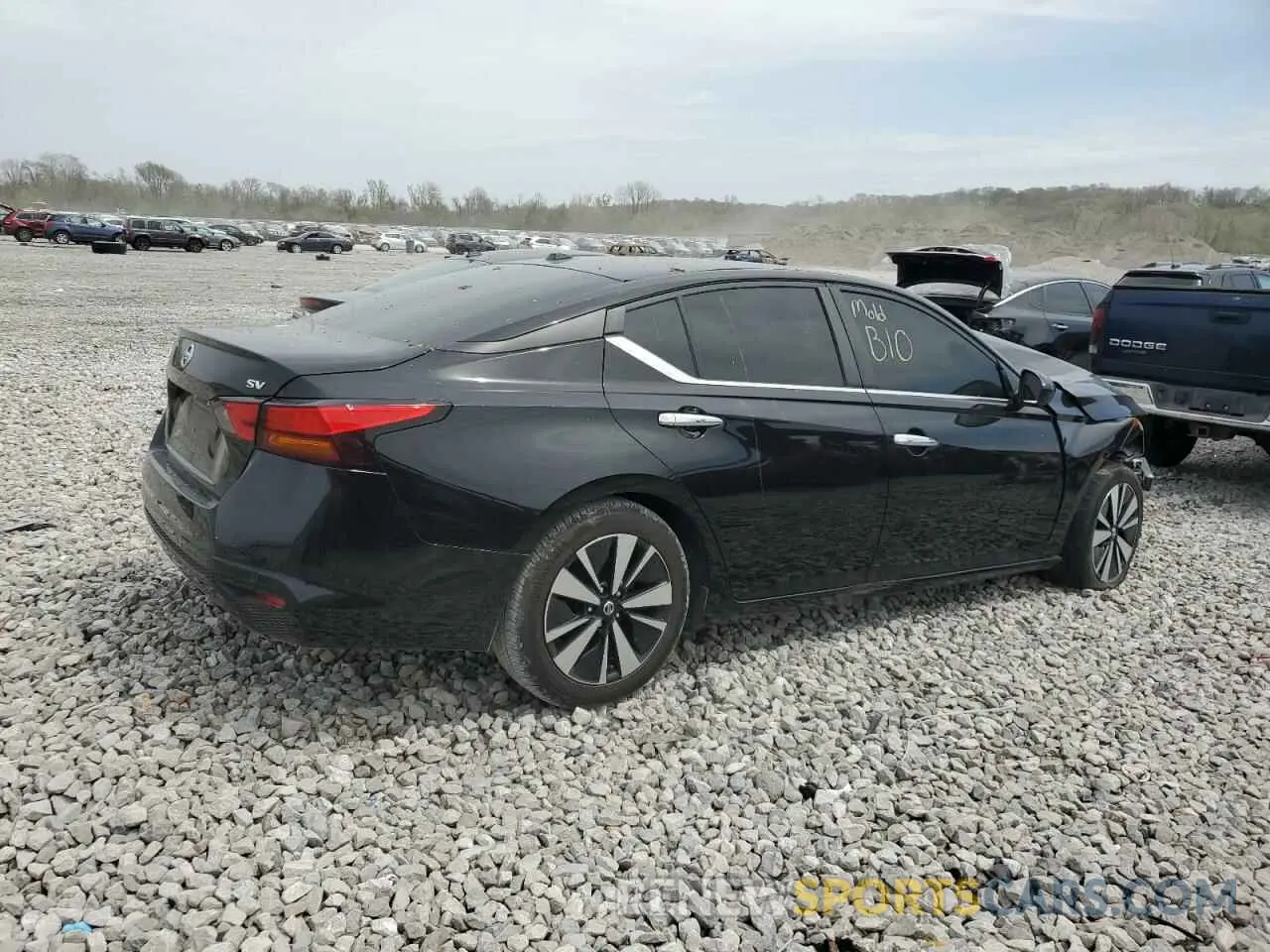 3 Photograph of a damaged car 1N4BL4DV6MN334397 NISSAN ALTIMA 2021