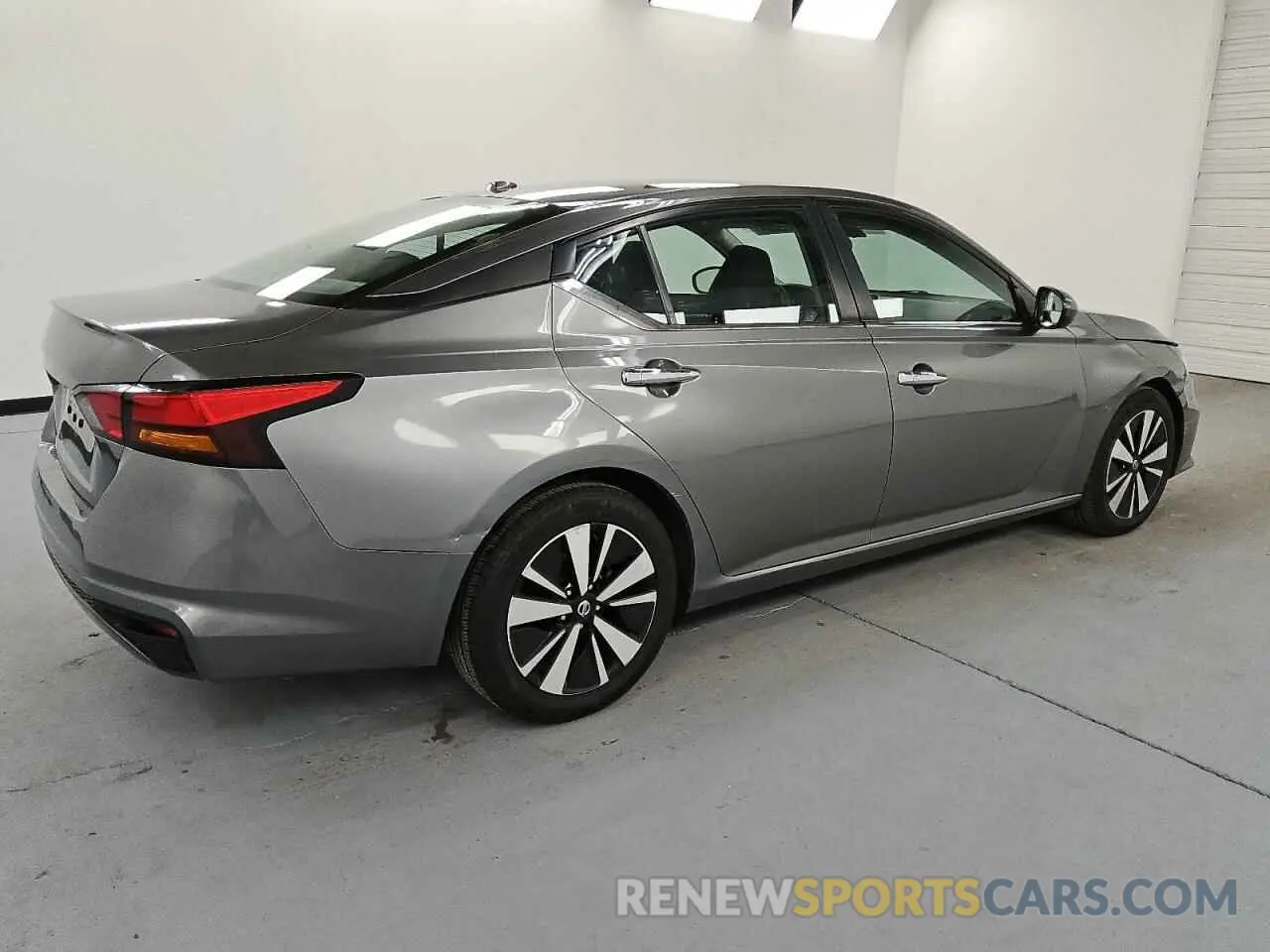 3 Photograph of a damaged car 1N4BL4DV6MN360501 NISSAN ALTIMA 2021