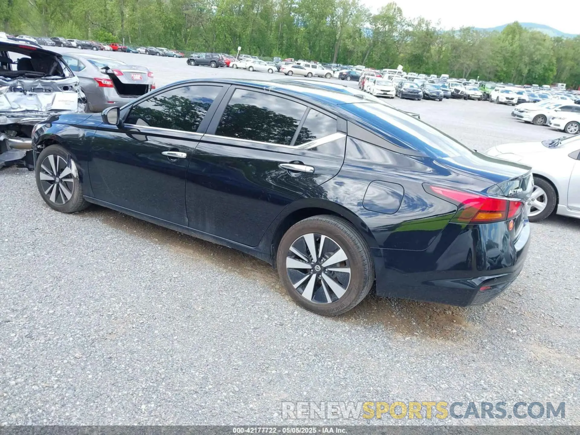 3 Фотография поврежденного автомобиля 1N4BL4DV6MN411057 NISSAN ALTIMA 2021
