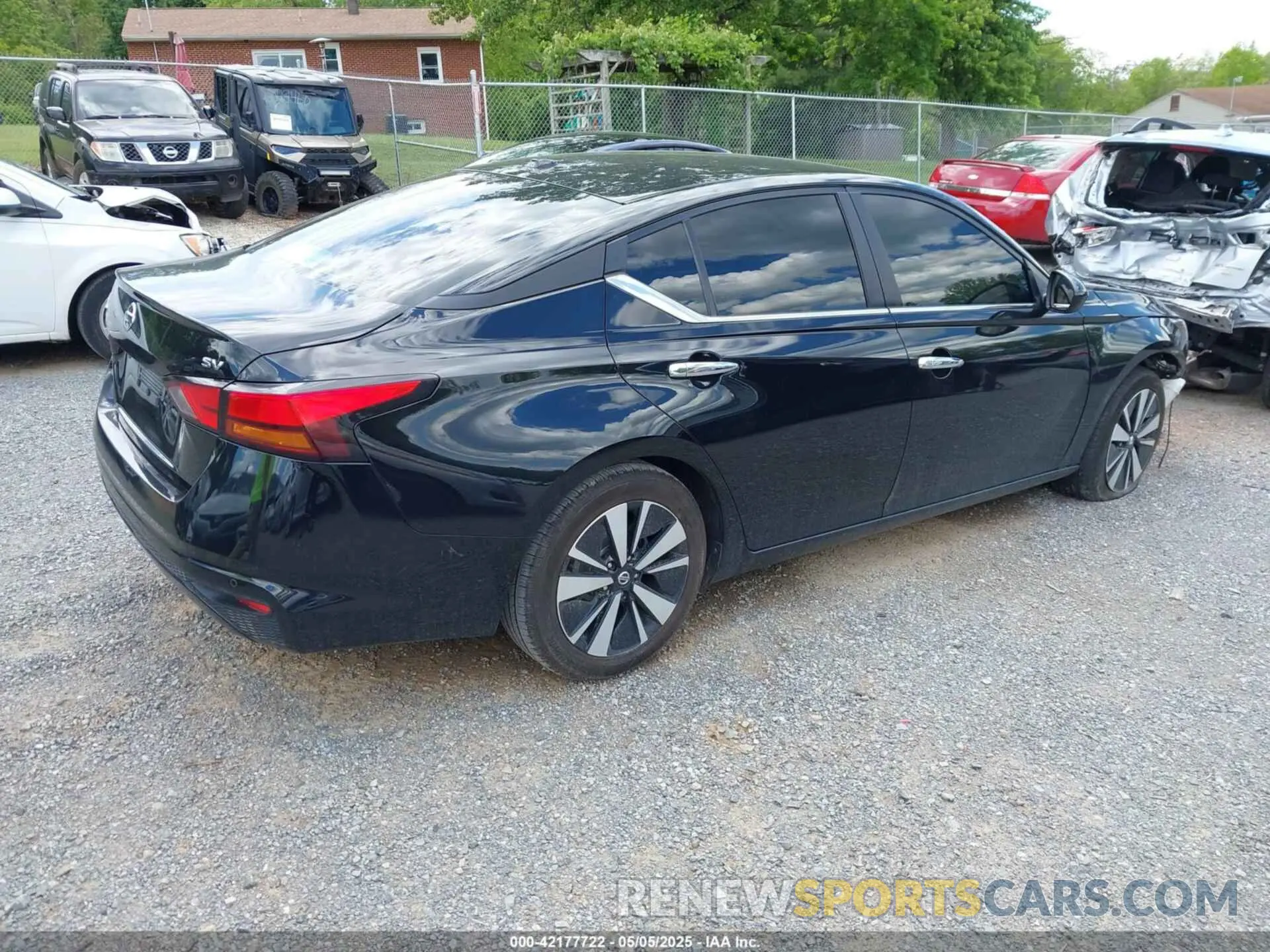4 Фотография поврежденного автомобиля 1N4BL4DV6MN411057 NISSAN ALTIMA 2021