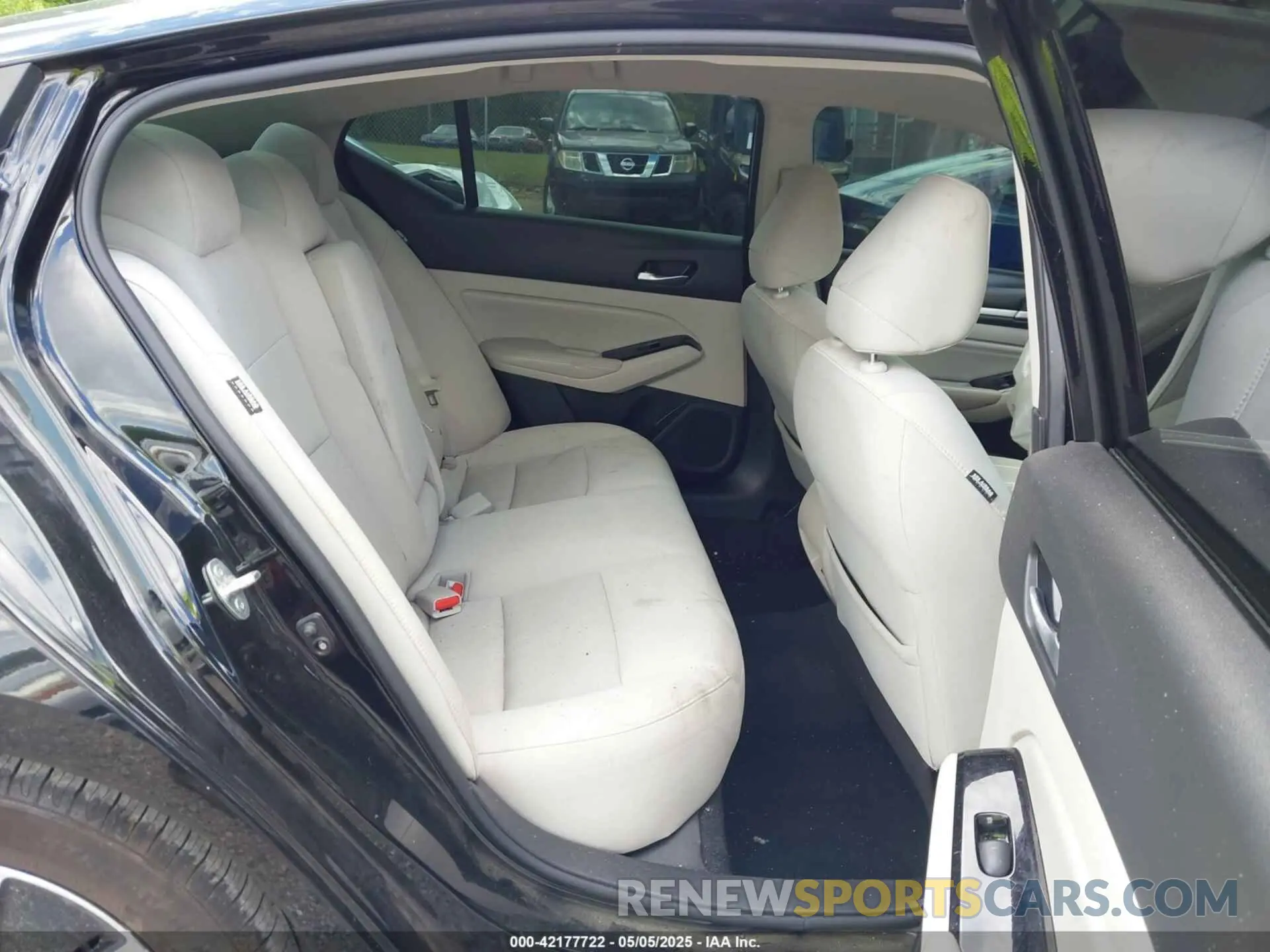 8 Фотография поврежденного автомобиля 1N4BL4DV6MN411057 NISSAN ALTIMA 2021