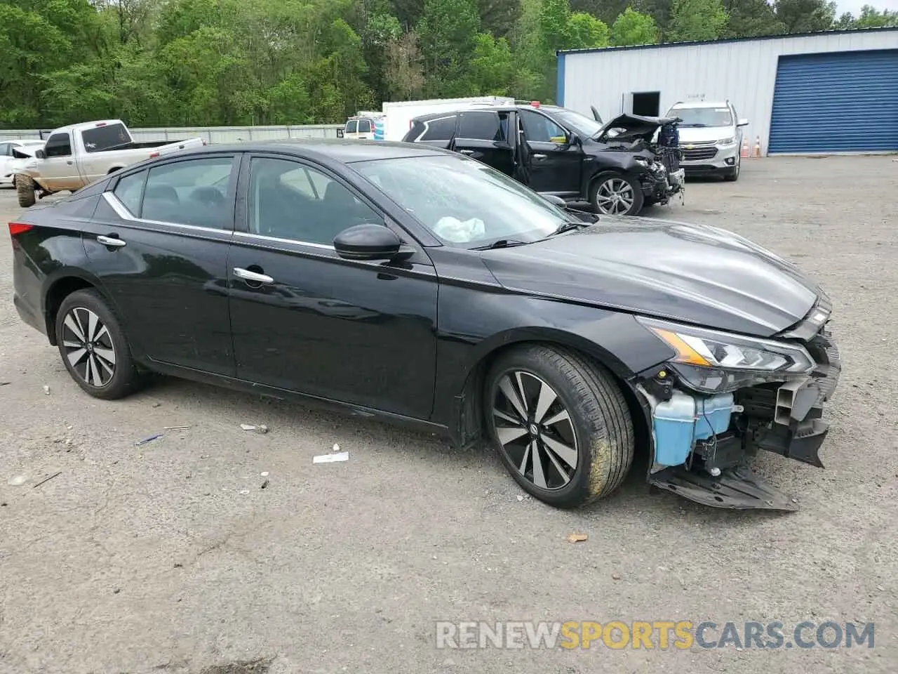 4 Photograph of a damaged car 1N4BL4DV7MN346428 NISSAN ALTIMA 2021