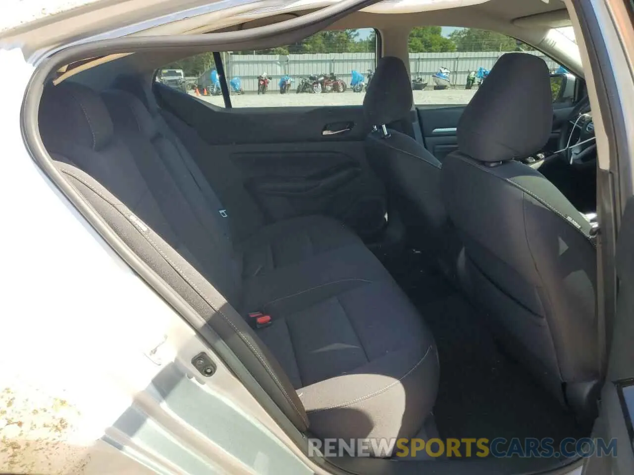 11 Photograph of a damaged car 1N4BL4DV7MN392891 NISSAN ALTIMA 2021
