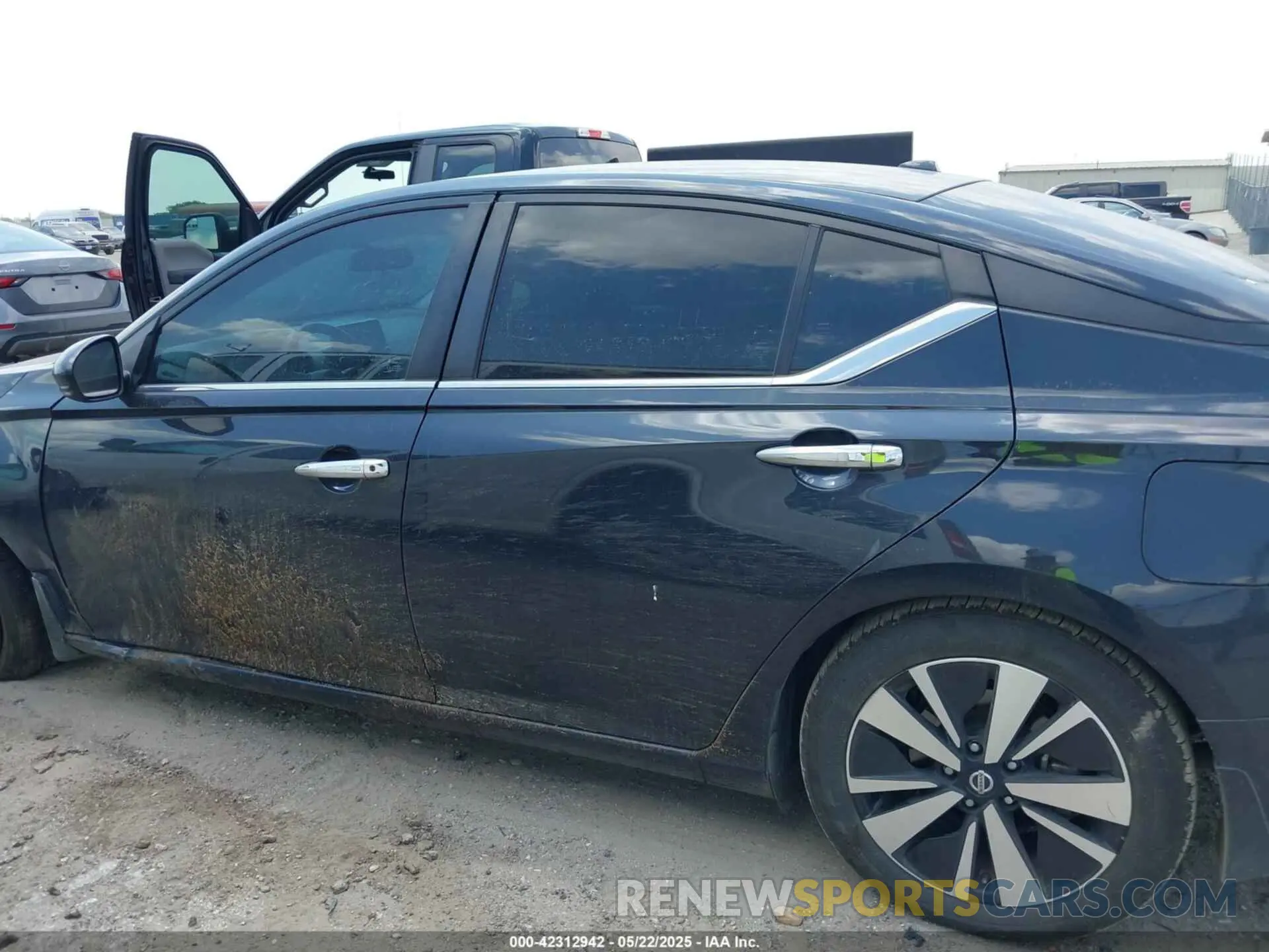 14 Фотография поврежденного автомобиля 1N4BL4DV8MN300042 NISSAN ALTIMA 2021