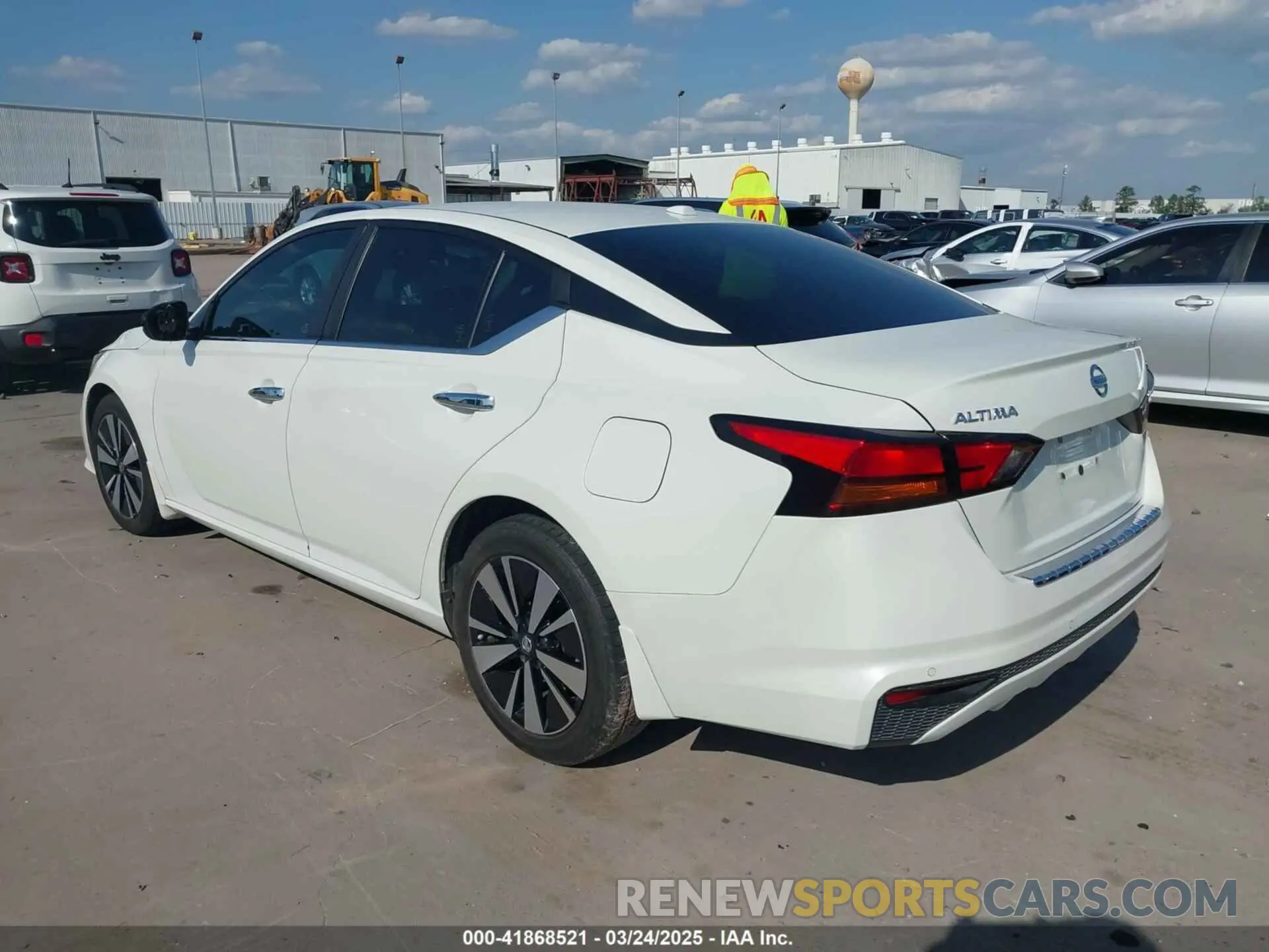 3 Фотография поврежденного автомобиля 1N4BL4DV8MN317374 NISSAN ALTIMA 2021