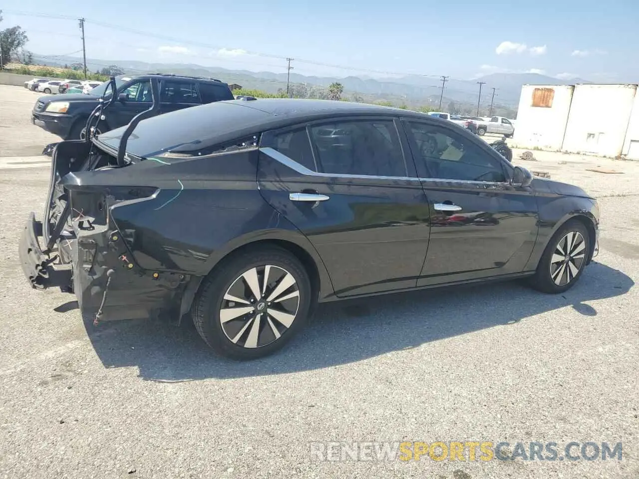 3 Photograph of a damaged car 1N4BL4DV8MN360189 NISSAN ALTIMA 2021