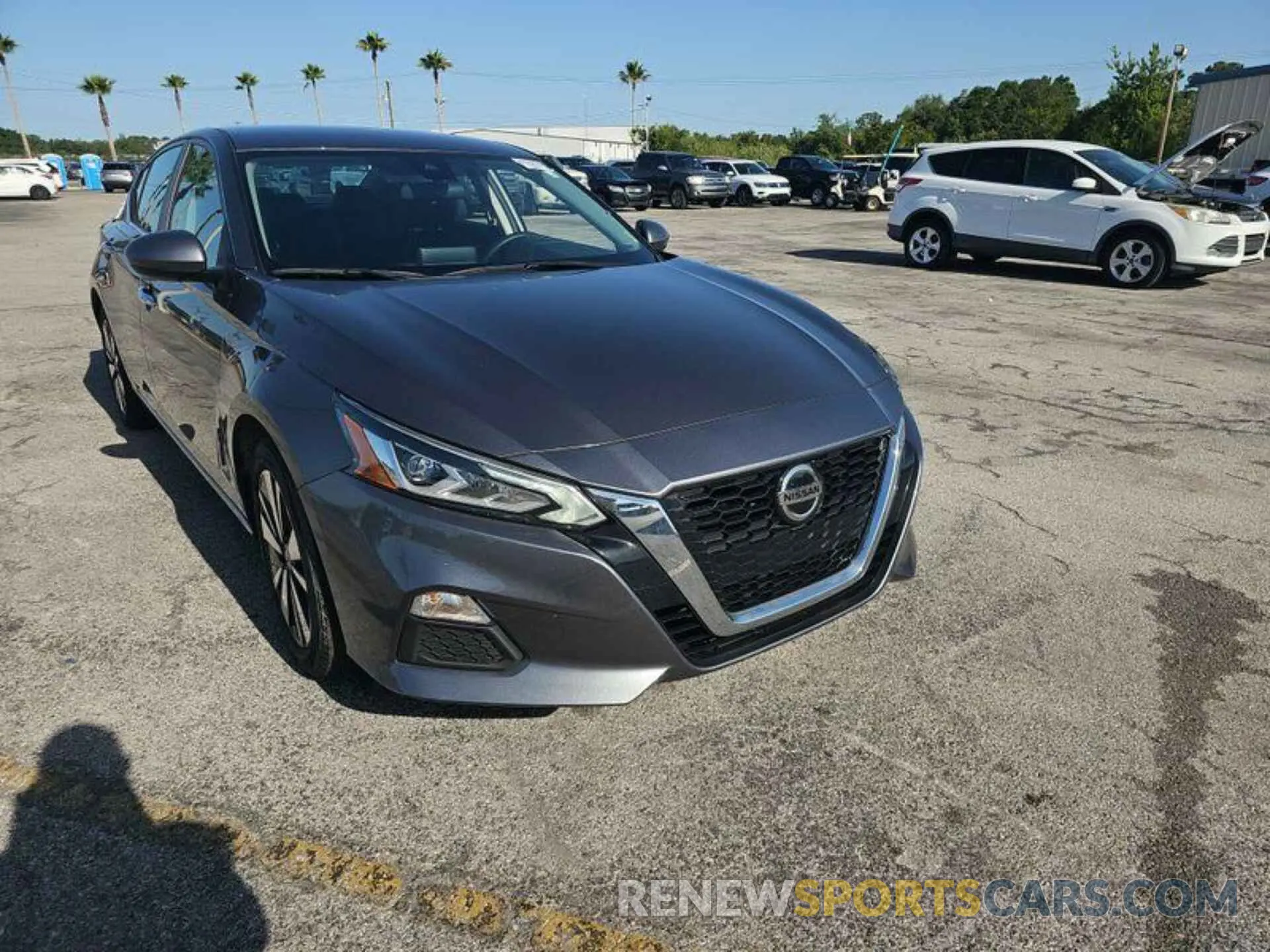 17 Photograph of a damaged car 1N4BL4DV8MN412324 NISSAN ALTIMA 2021