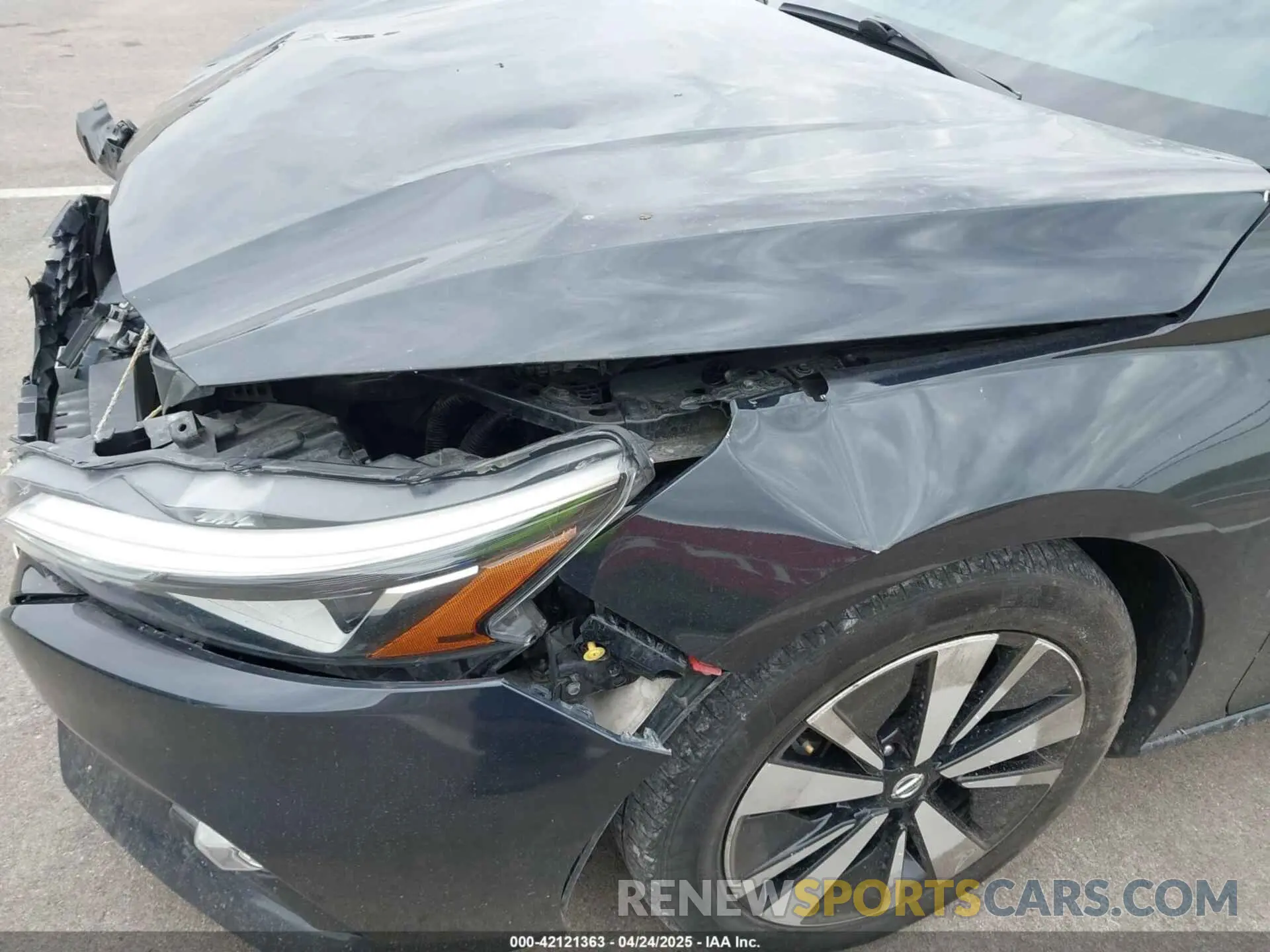 18 Photograph of a damaged car 1N4BL4DV9MN350416 NISSAN ALTIMA 2021