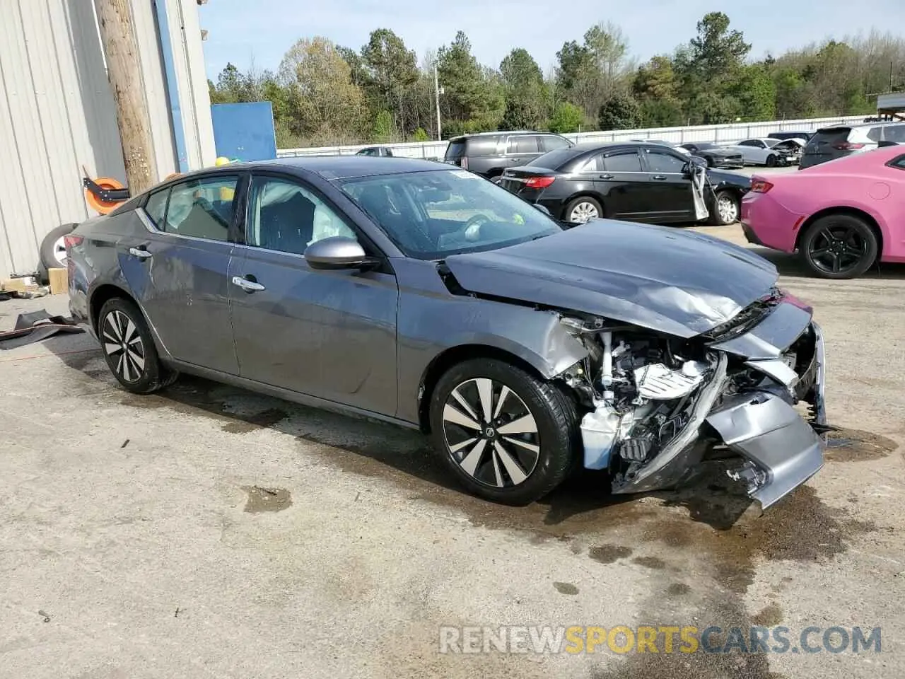 4 Photograph of a damaged car 1N4BL4DV9MN417824 NISSAN ALTIMA 2021