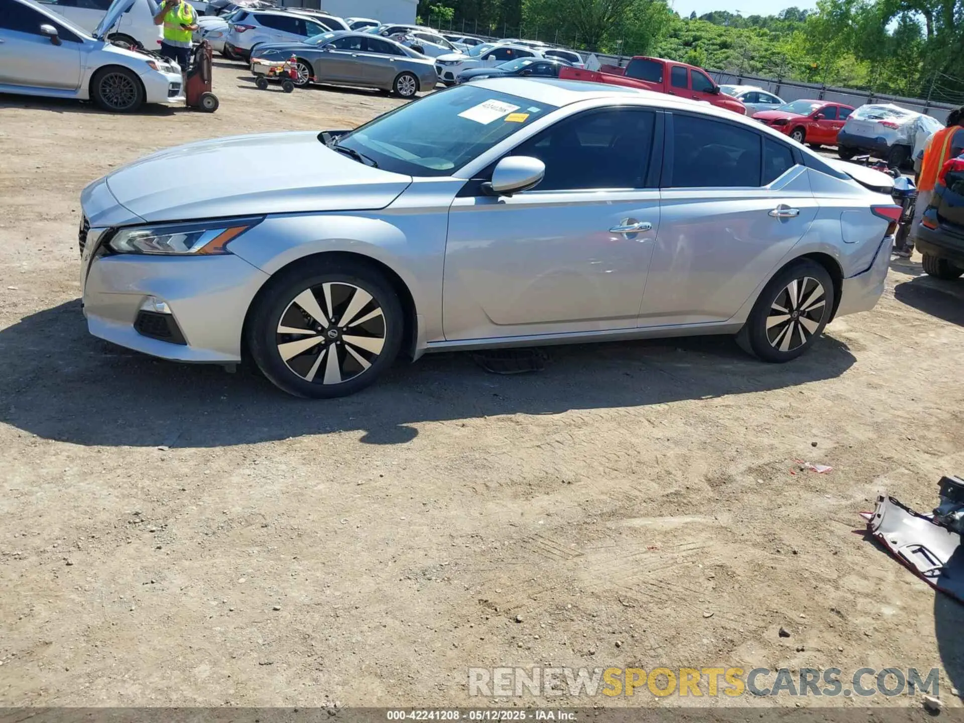 14 Photograph of a damaged car 1N4BL4DVXMN300205 NISSAN ALTIMA 2021