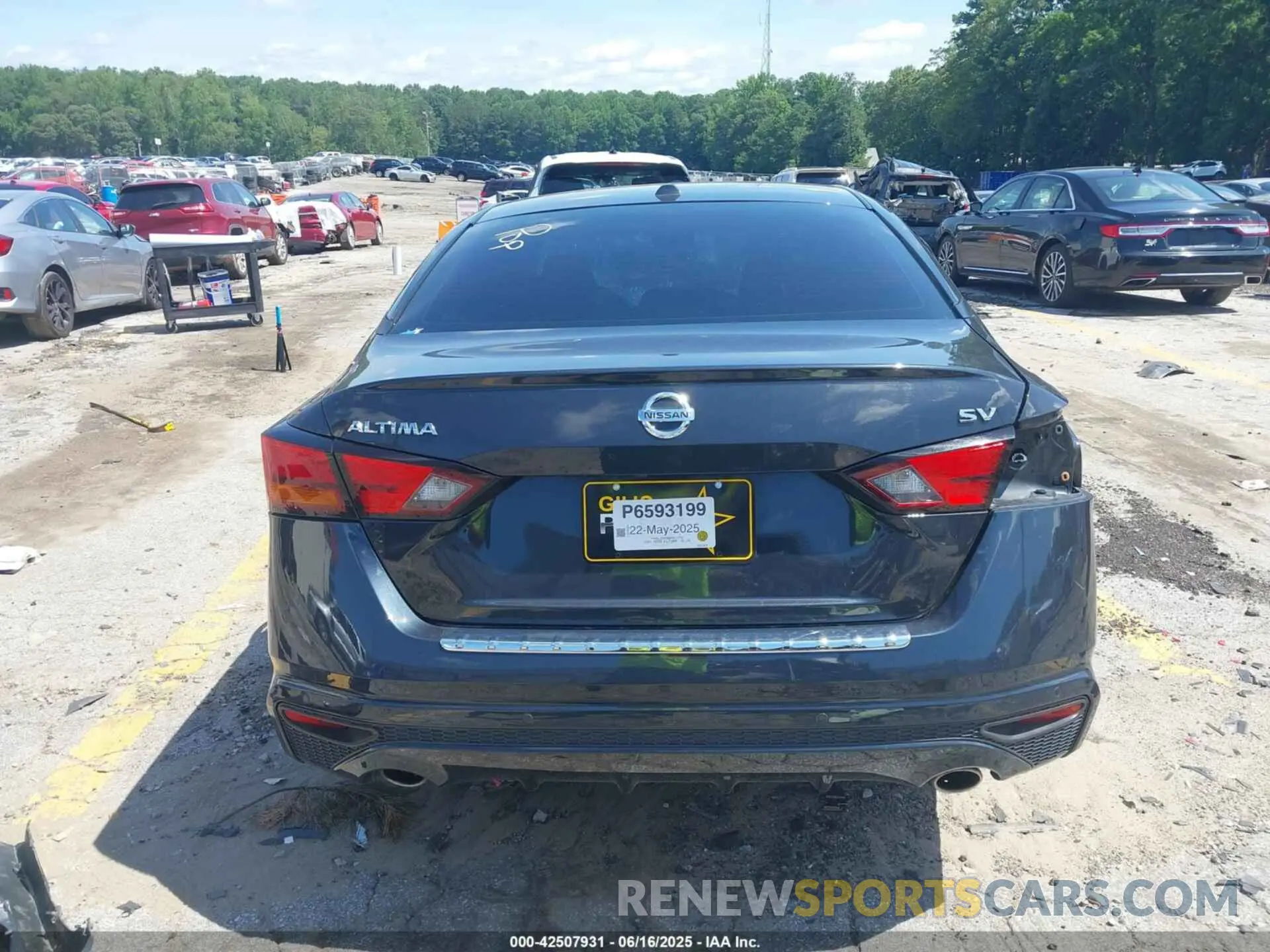 16 Photograph of a damaged car 1N4BL4DVXMN311379 NISSAN ALTIMA 2021