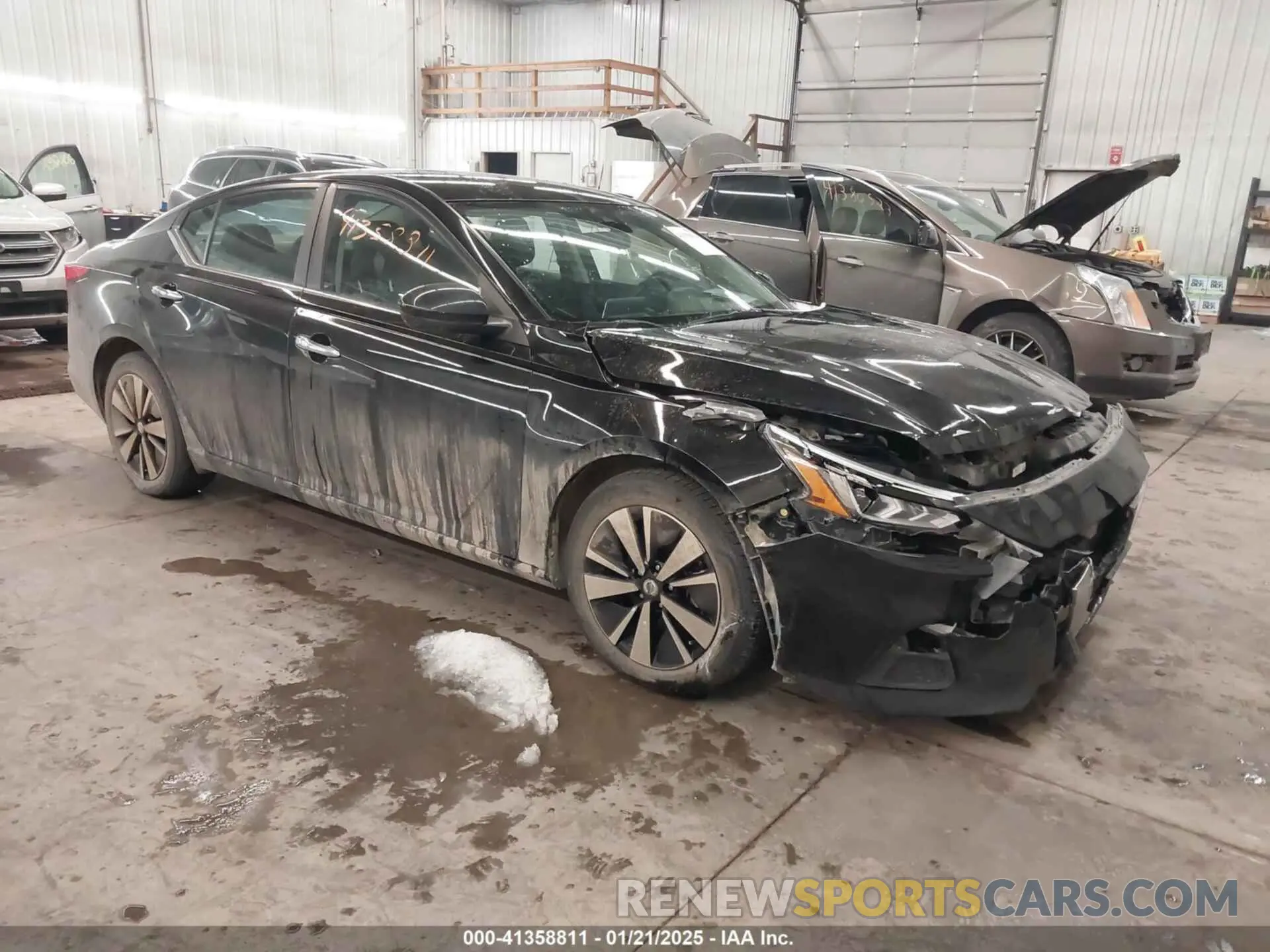 1 Photograph of a damaged car 1N4BL4DVXMN348500 NISSAN ALTIMA 2021