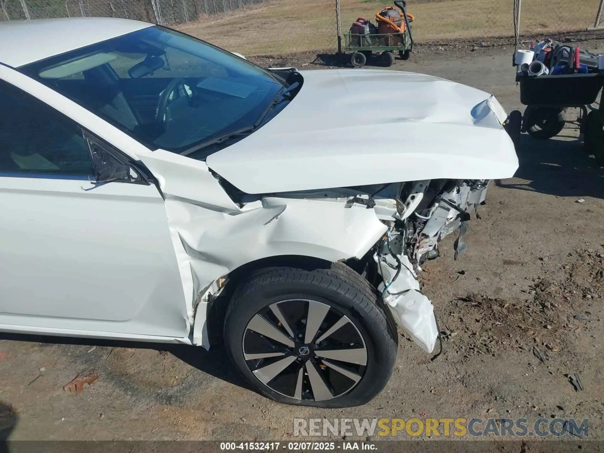 17 Photograph of a damaged car 1N4BL4DW1MN318603 NISSAN ALTIMA 2021