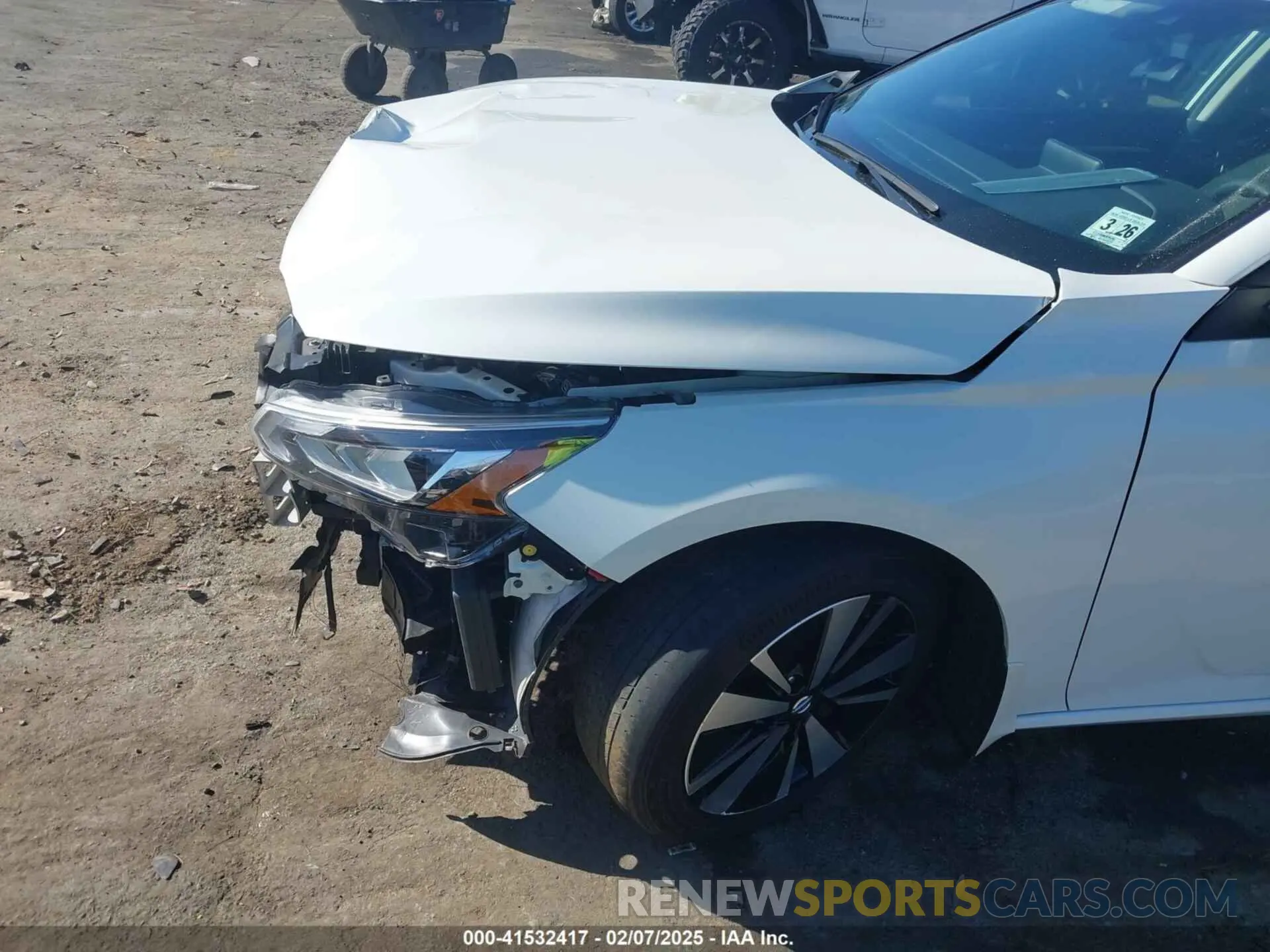 18 Photograph of a damaged car 1N4BL4DW1MN318603 NISSAN ALTIMA 2021
