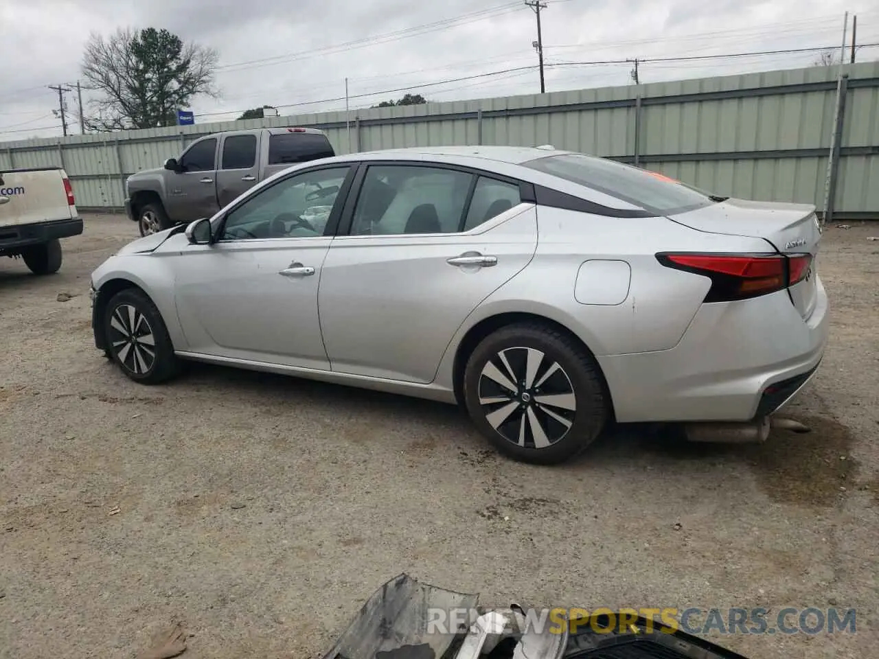 2 Photograph of a damaged car 1N4BL4DW8MN312443 NISSAN ALTIMA 2021