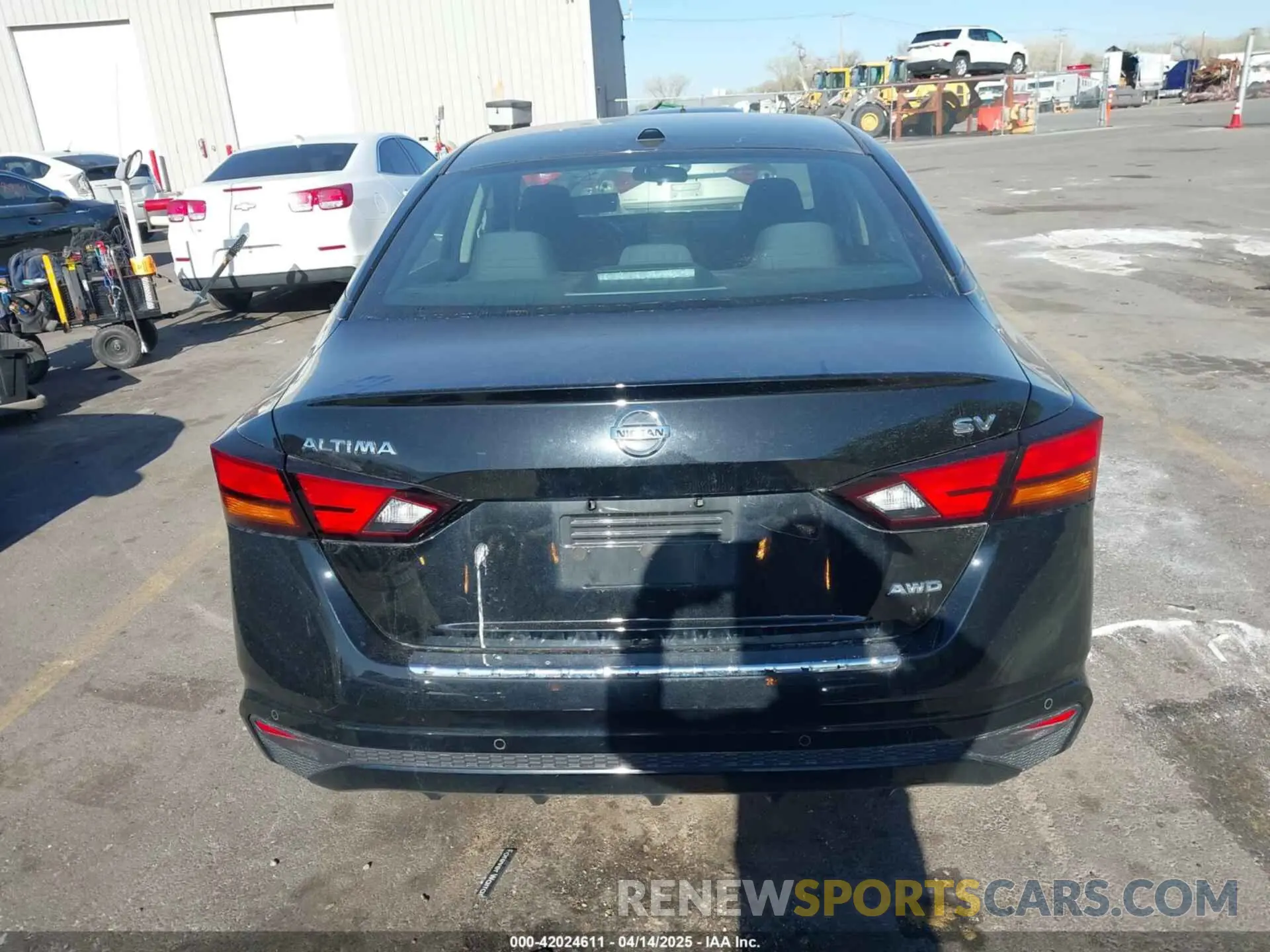 15 Photograph of a damaged car 1N4BL4DW8MN364302 NISSAN ALTIMA 2021