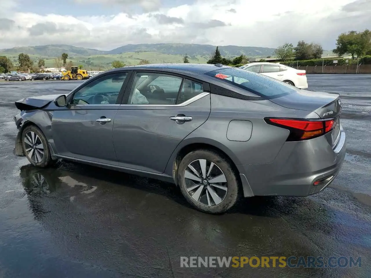 2 Photograph of a damaged car 1N4BL4DW9MN352787 NISSAN ALTIMA 2021