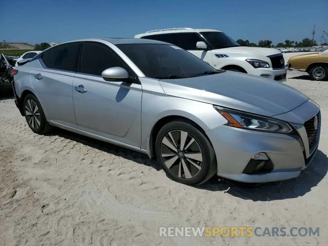 4 Photograph of a damaged car 1N4BL4EV5MN410898 NISSAN ALTIMA 2021