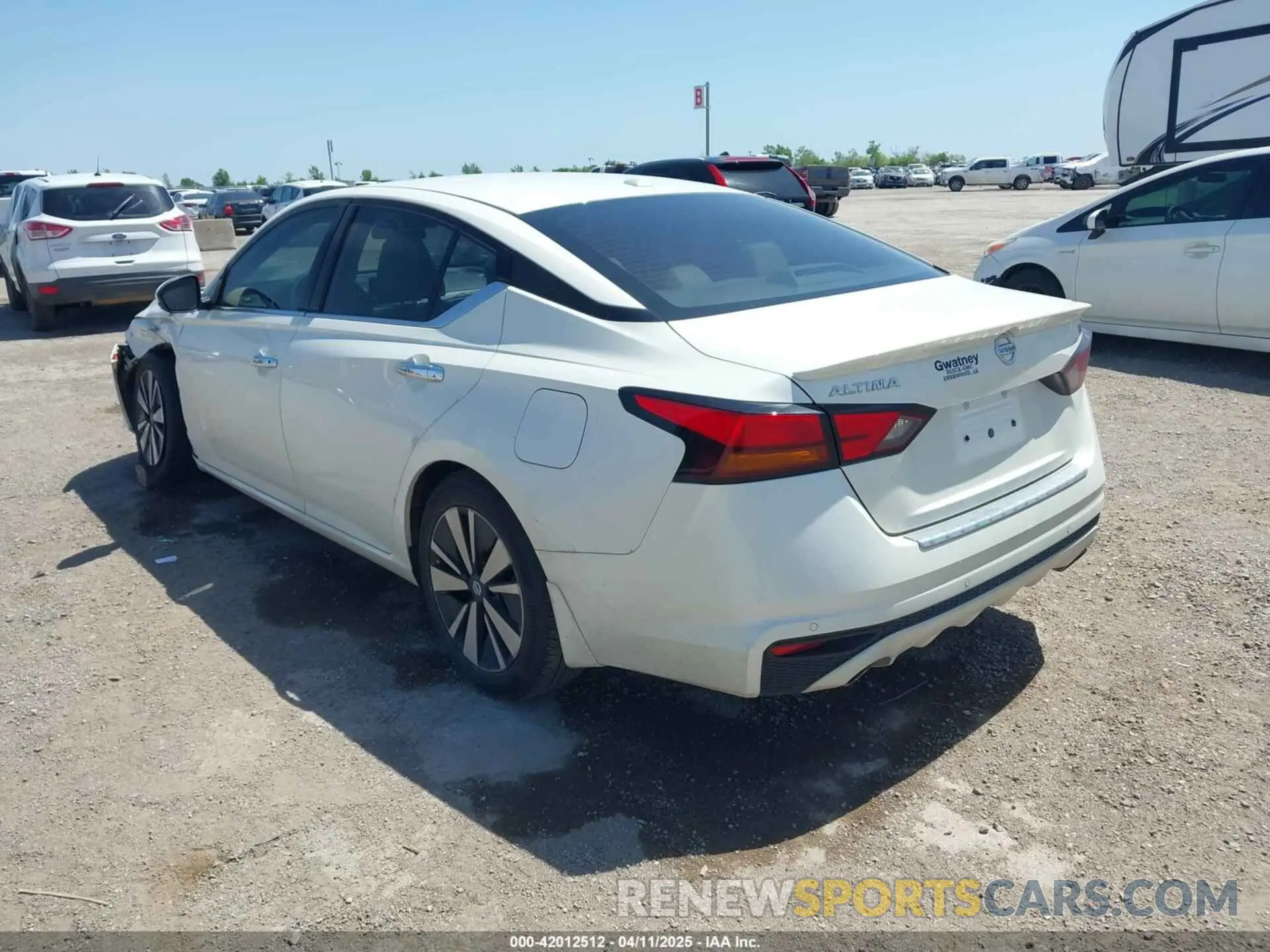 3 Фотография поврежденного автомобиля 1N4BL4EV7MN300967 NISSAN ALTIMA 2021