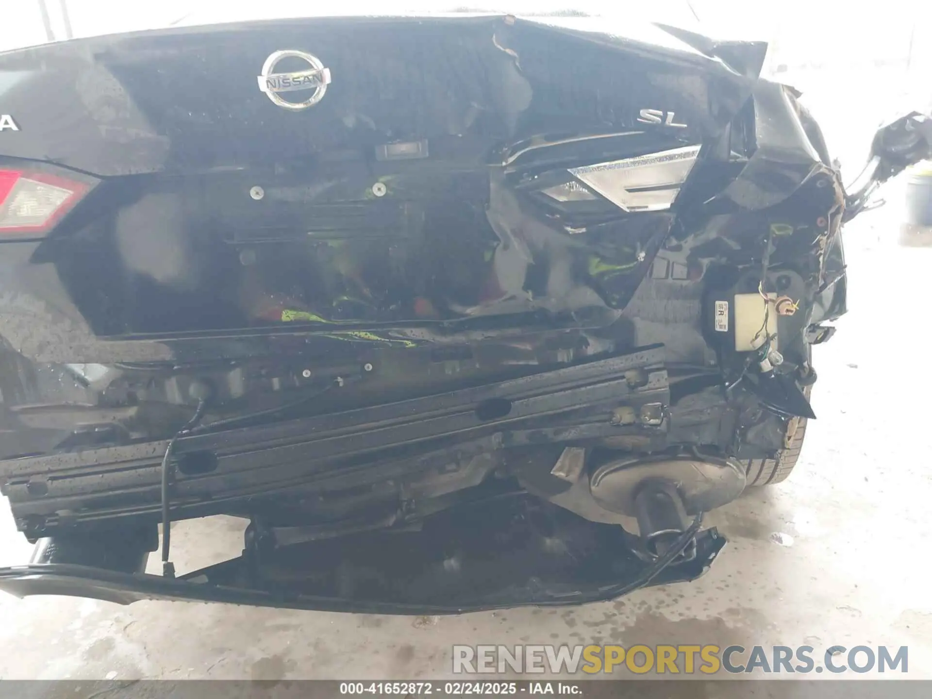 18 Photograph of a damaged car 1N4BL4EV9MN336224 NISSAN ALTIMA 2021