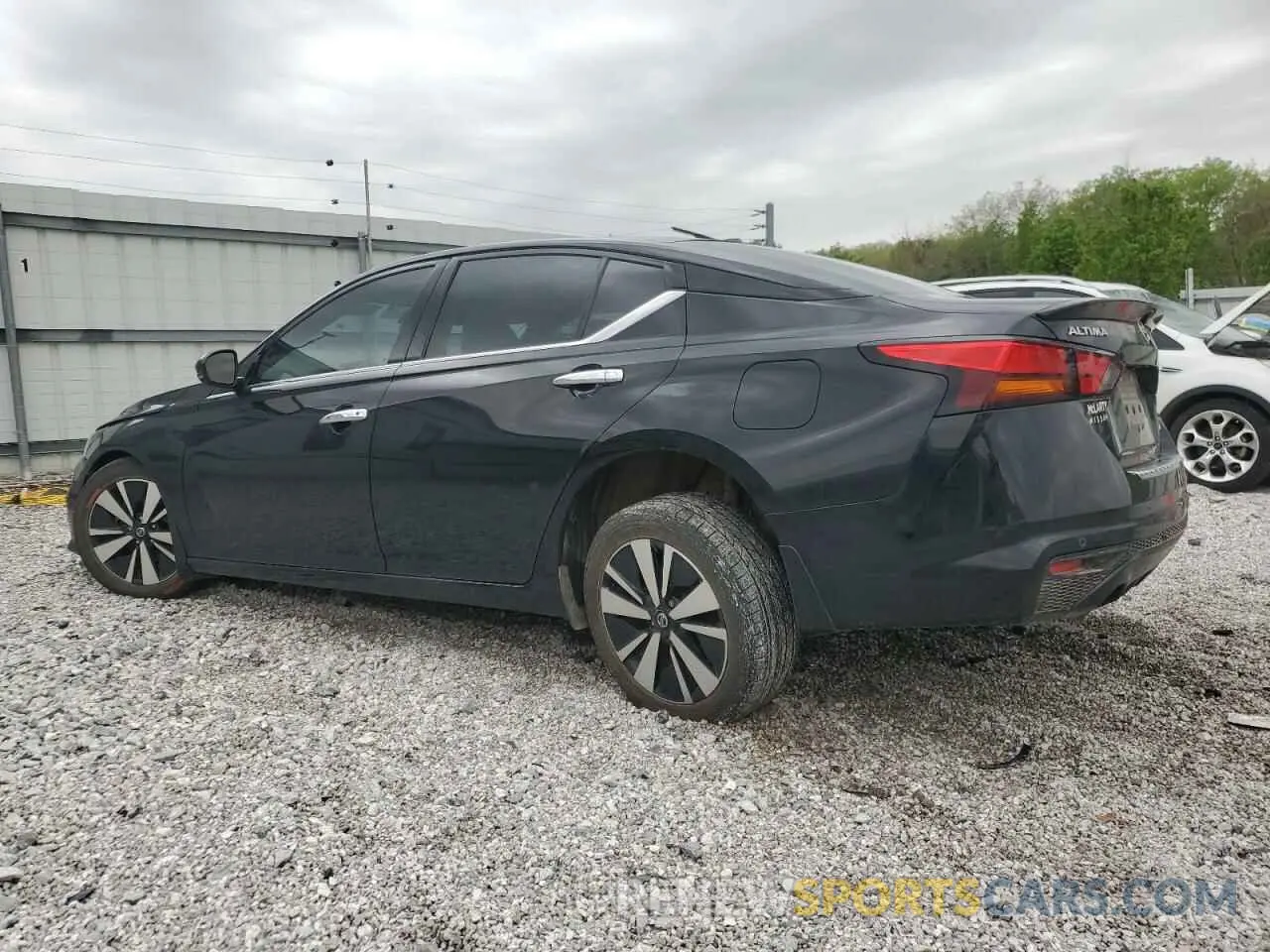 2 Photograph of a damaged car 1N4BL4EW2MN303560 NISSAN ALTIMA 2021