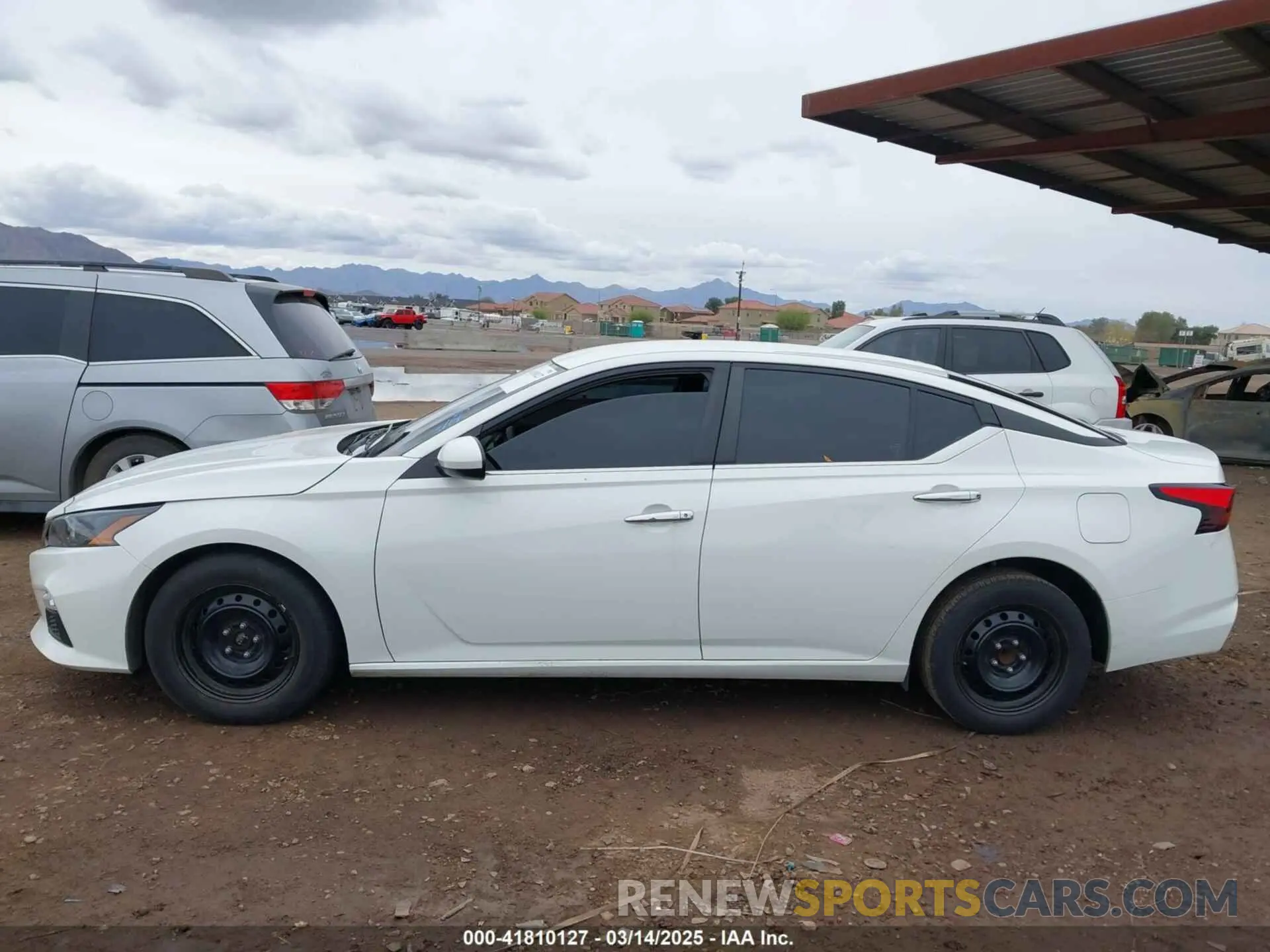 14 Photograph of a damaged car 1N4BL4BV1NN390641 NISSAN ALTIMA 2022