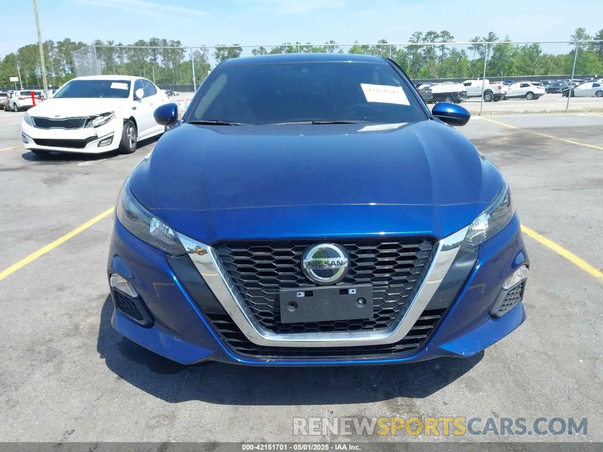 12 Photograph of a damaged car 1N4BL4BV2NN344378 NISSAN ALTIMA 2022