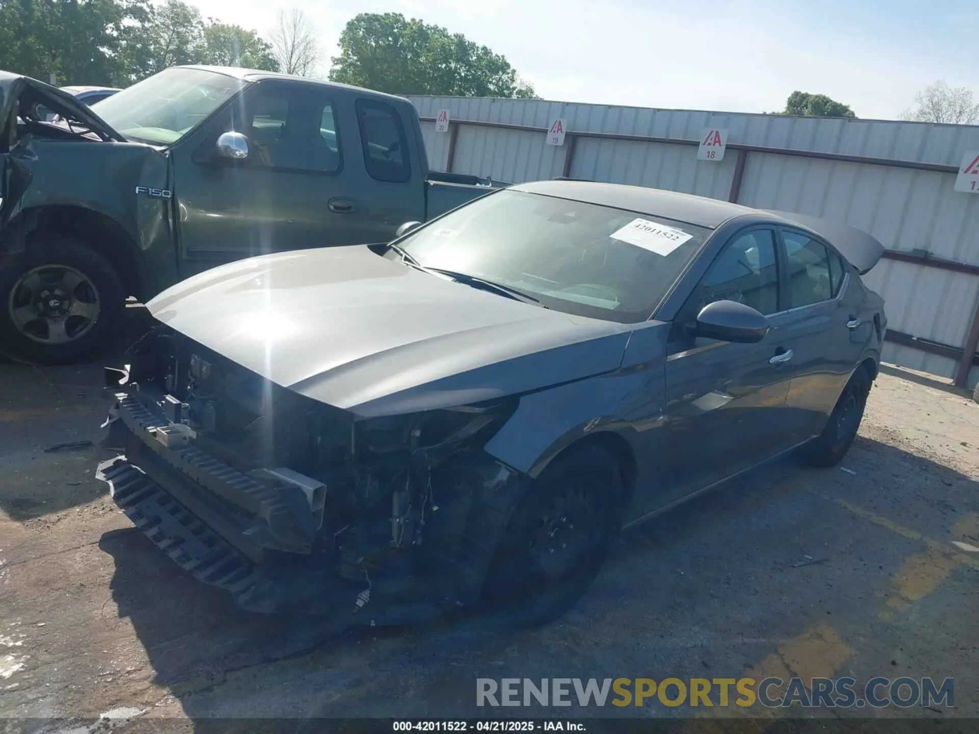 2 Photograph of a damaged car 1N4BL4BV3NN338296 NISSAN ALTIMA 2022