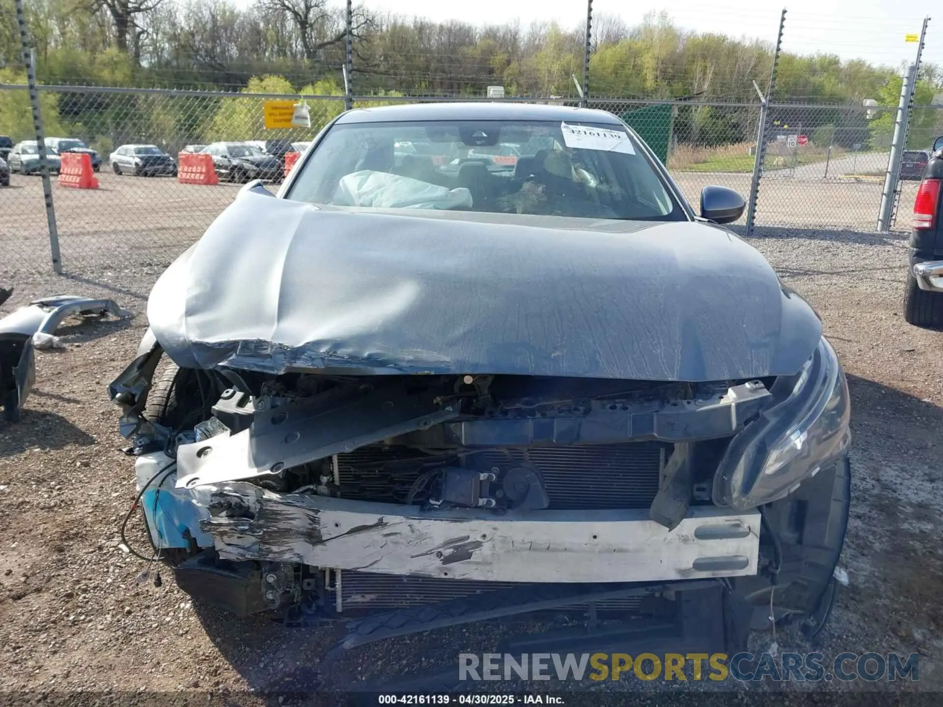 13 Photograph of a damaged car 1N4BL4BV3NN350528 NISSAN ALTIMA 2022
