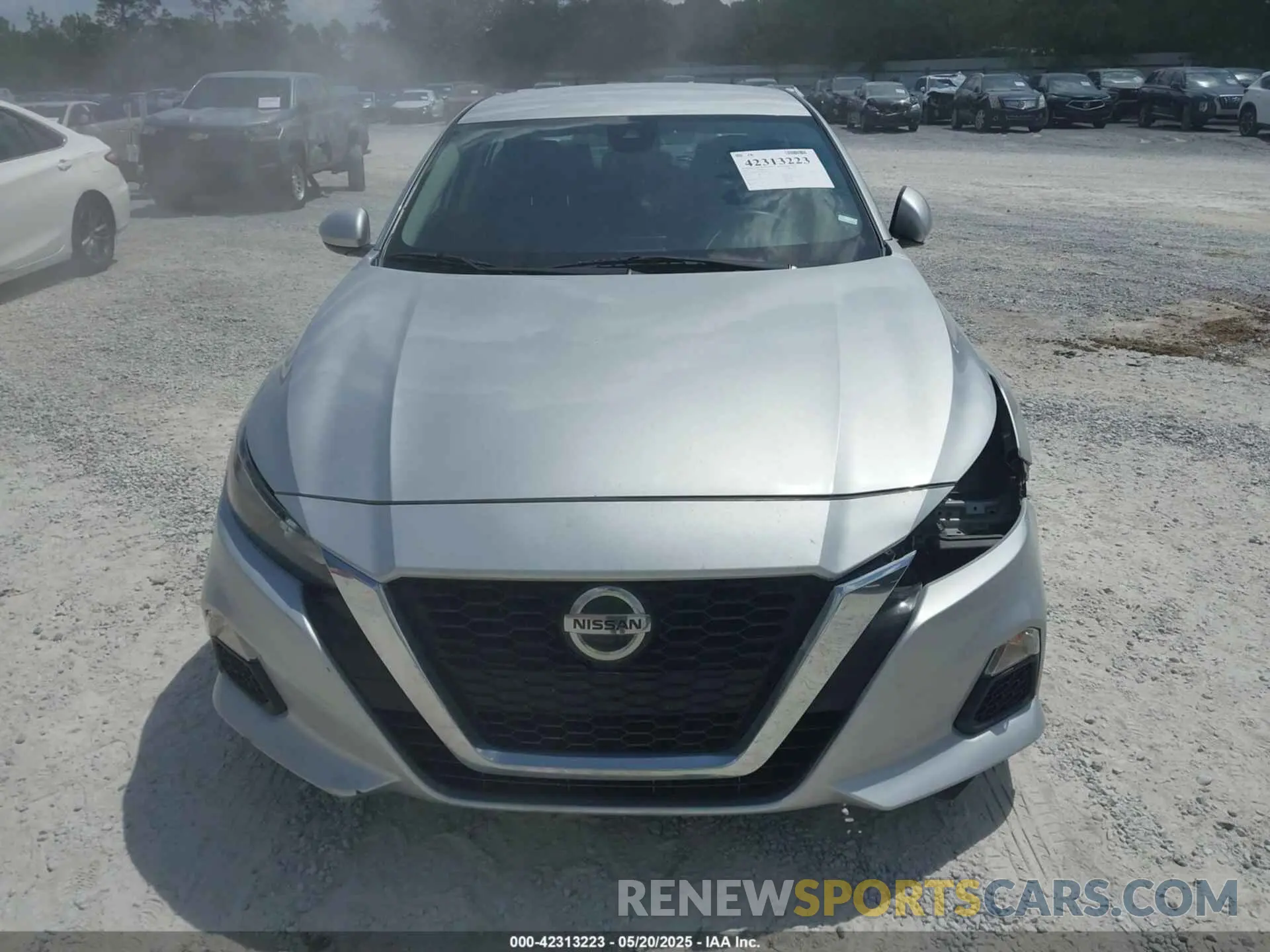 12 Photograph of a damaged car 1N4BL4BV4NN311589 NISSAN ALTIMA 2022