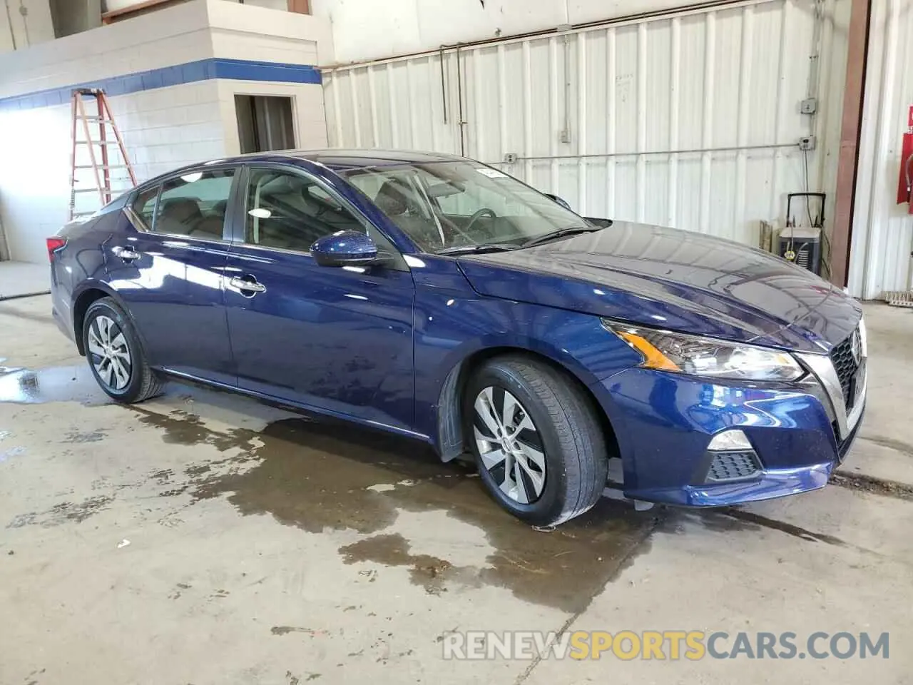 4 Photograph of a damaged car 1N4BL4BV7NN344361 NISSAN ALTIMA 2022