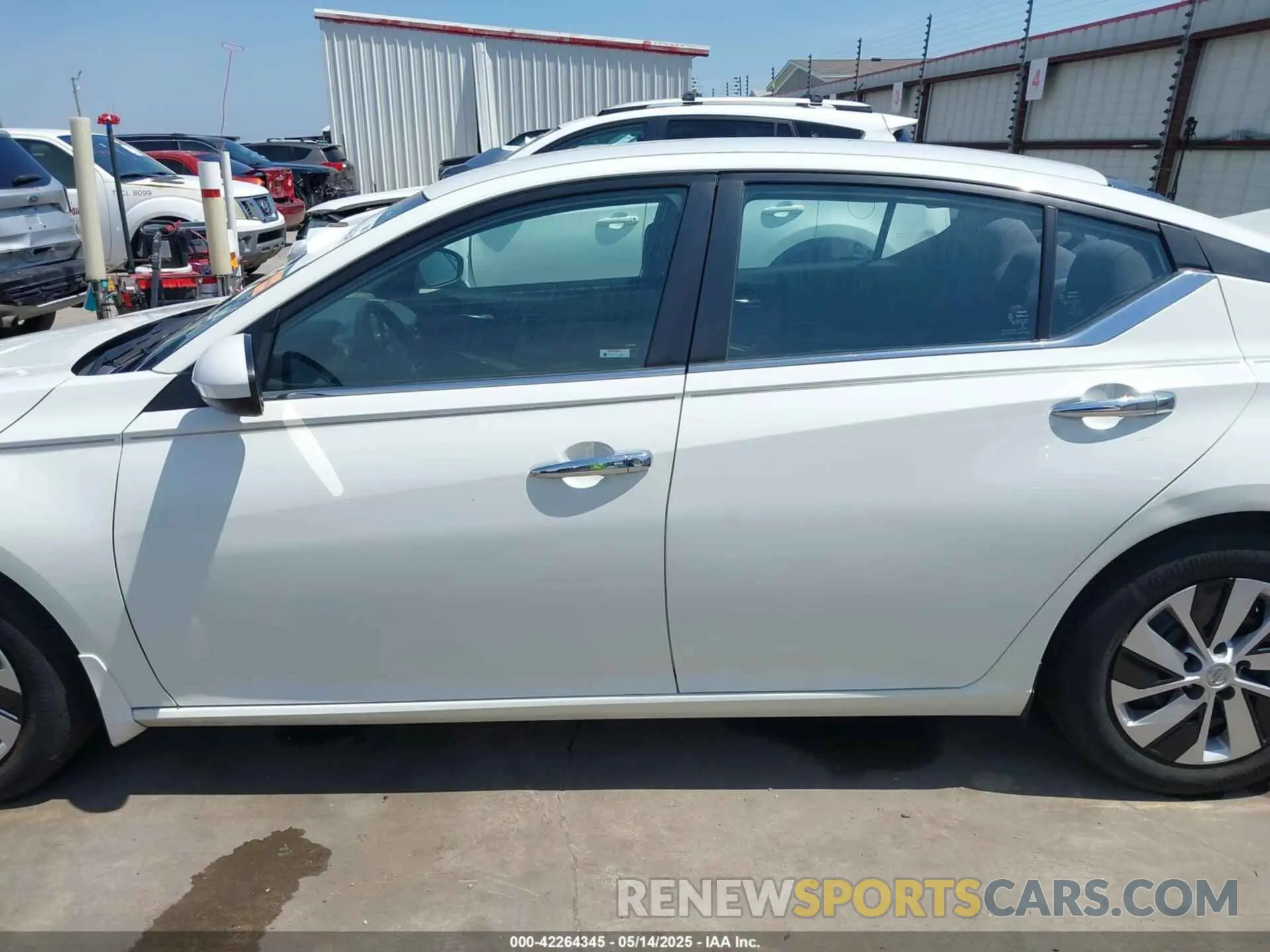 15 Photograph of a damaged car 1N4BL4BV8NN347589 NISSAN ALTIMA 2022