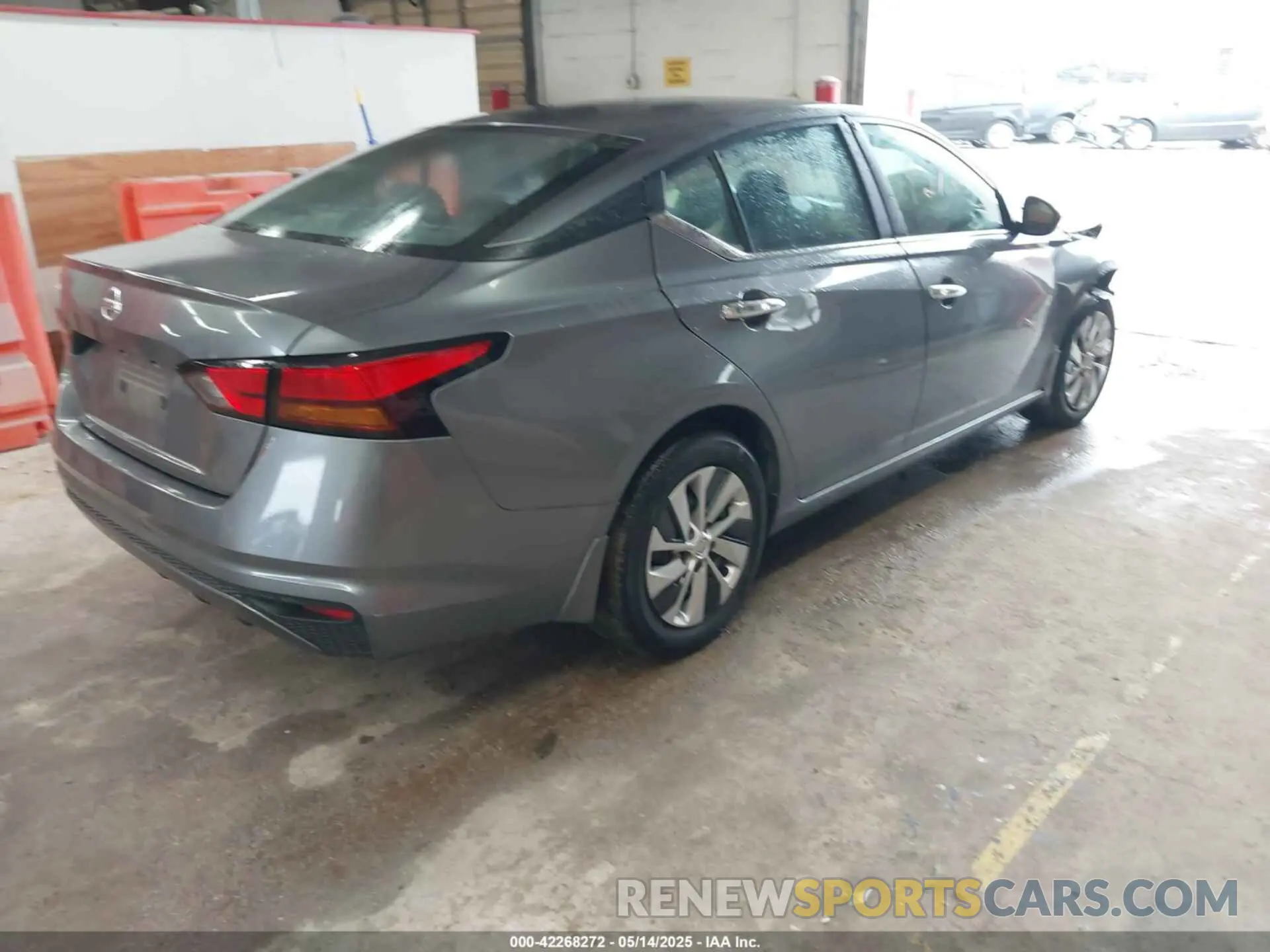 4 Фотография поврежденного автомобиля 1N4BL4BV8NN422405 NISSAN ALTIMA 2022