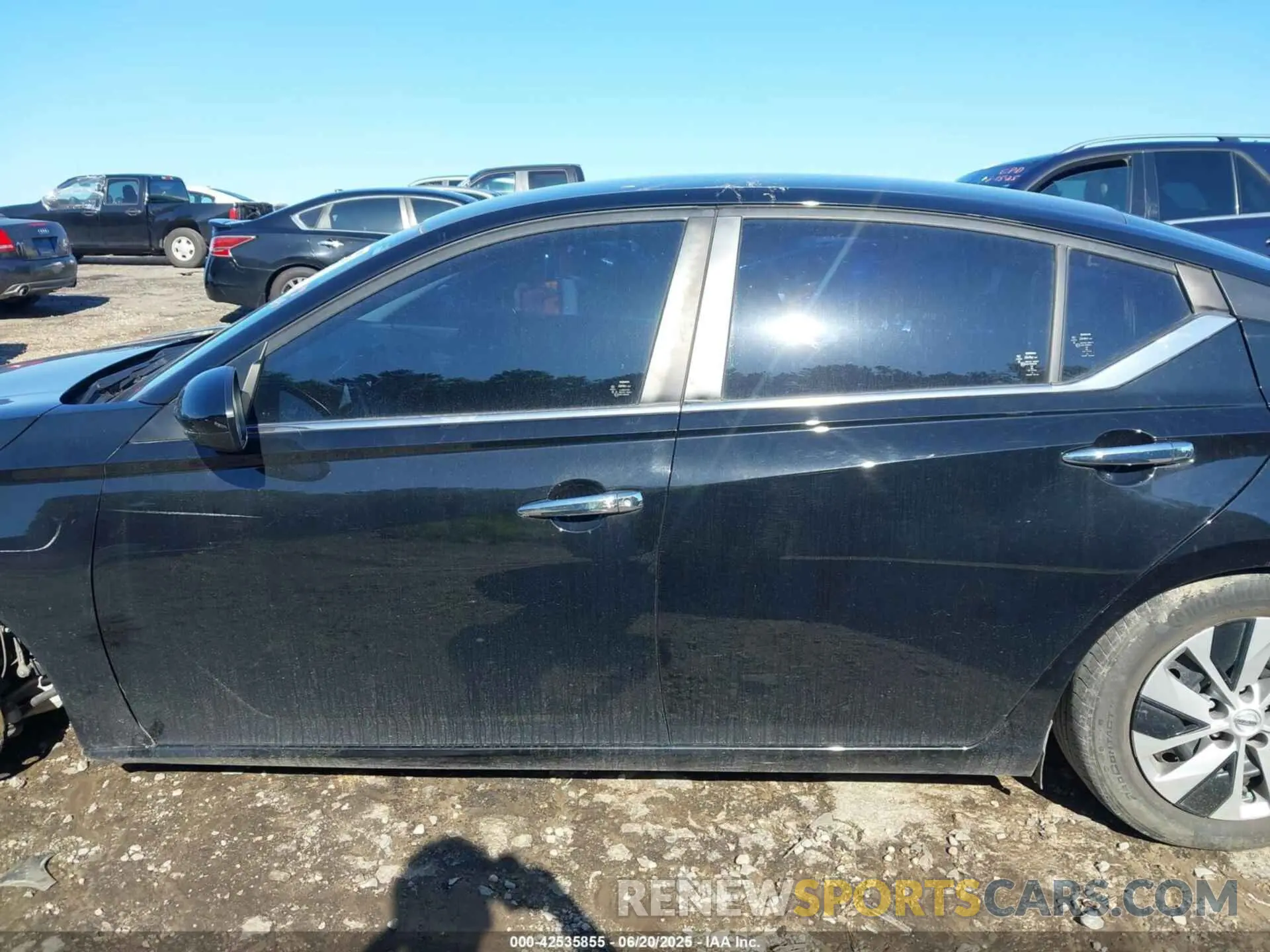 15 Photograph of a damaged car 1N4BL4BVXNN353054 NISSAN ALTIMA 2022