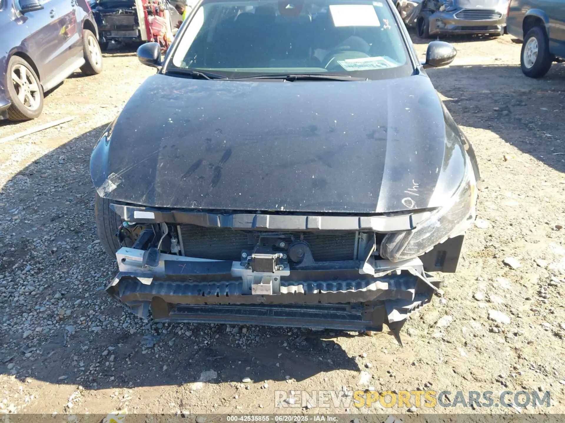 19 Photograph of a damaged car 1N4BL4BVXNN353054 NISSAN ALTIMA 2022