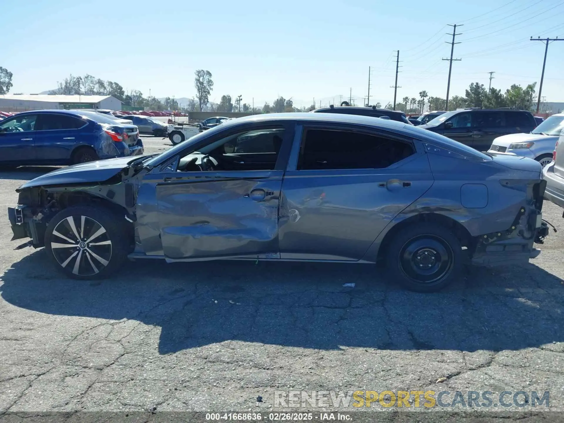15 Photograph of a damaged car 1N4BL4CV0NN313497 NISSAN ALTIMA 2022
