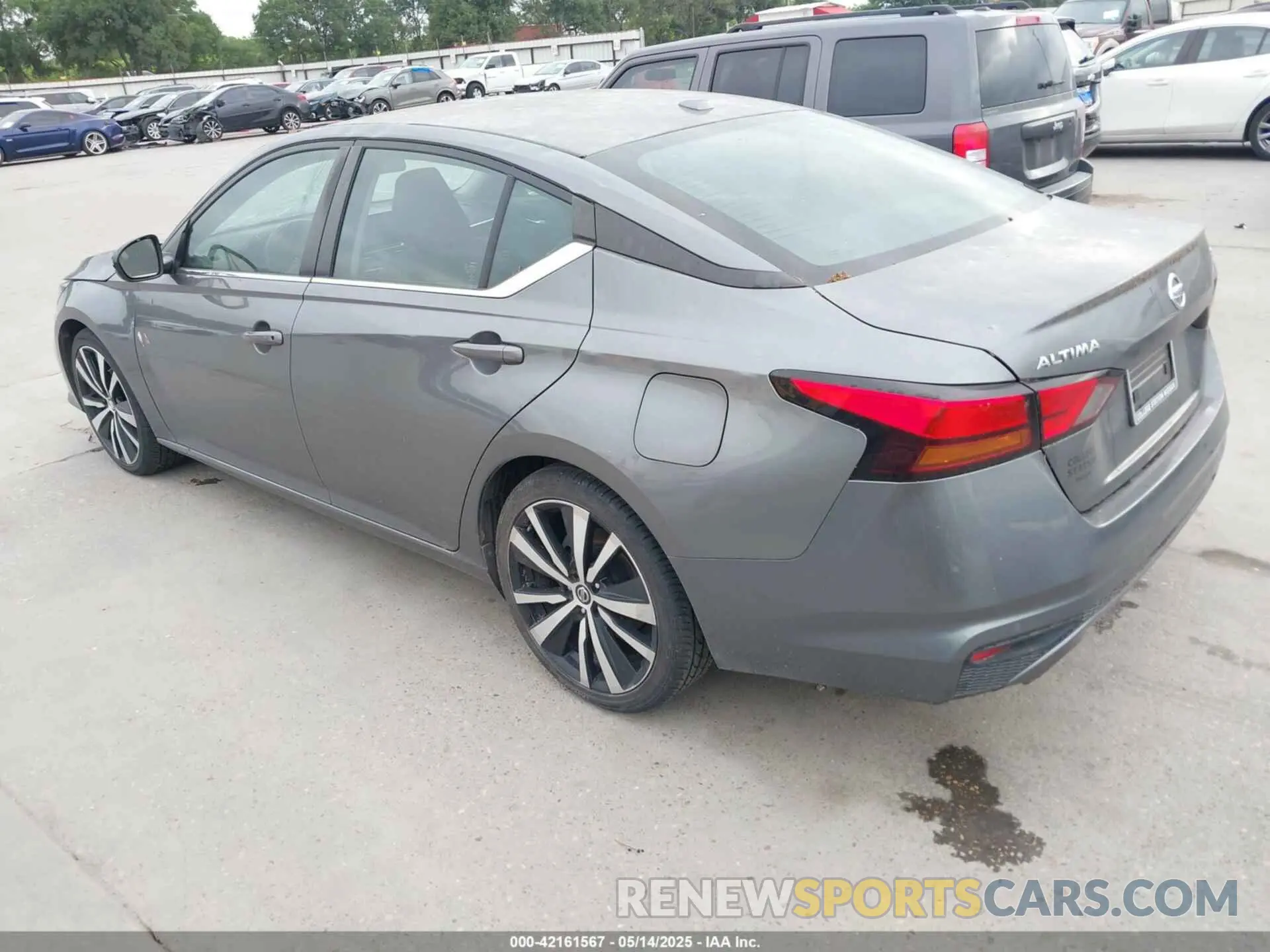 3 Photograph of a damaged car 1N4BL4CV0NN386112 NISSAN ALTIMA 2022