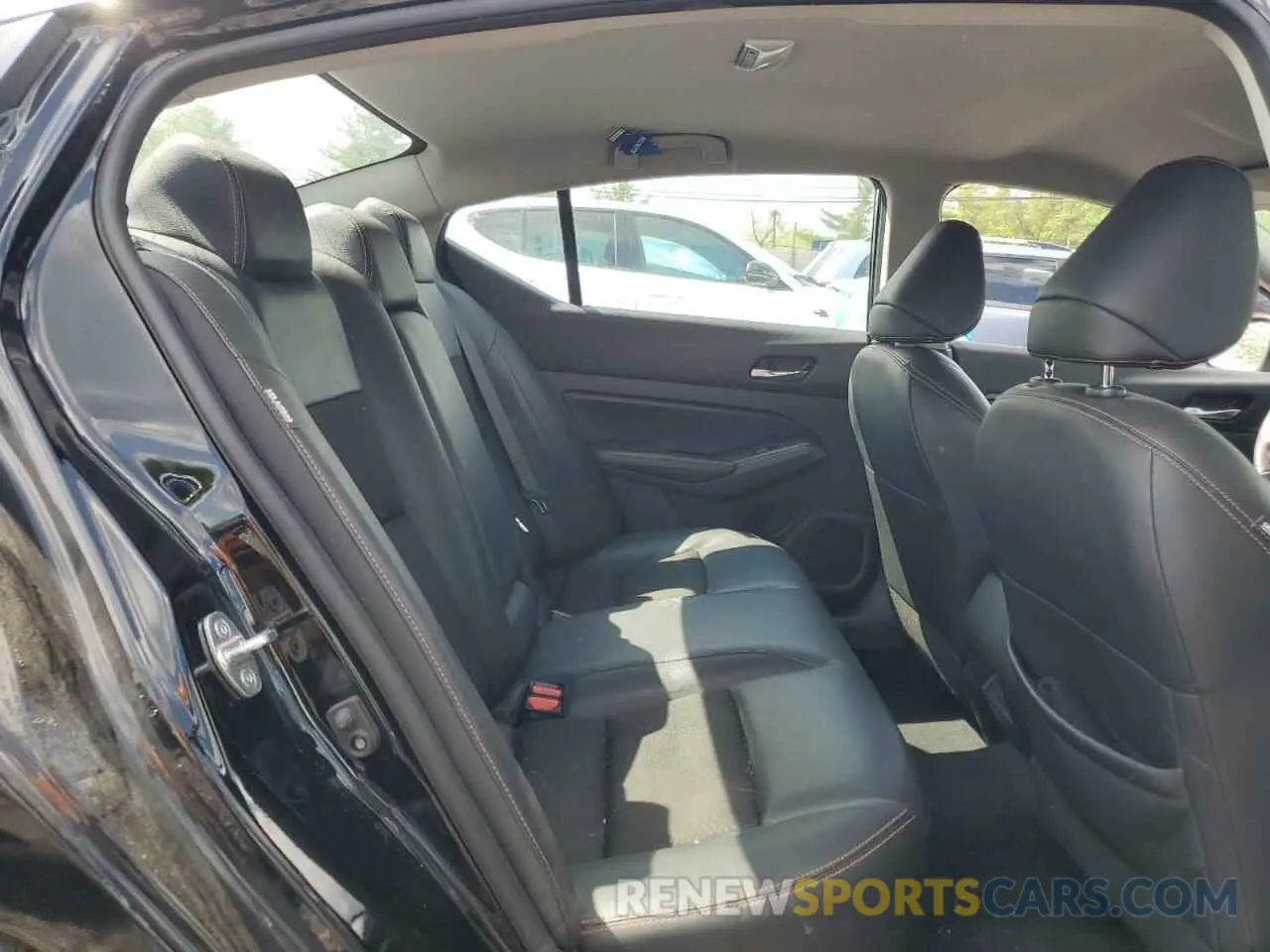 10 Photograph of a damaged car 1N4BL4CV0NN414555 NISSAN ALTIMA 2022