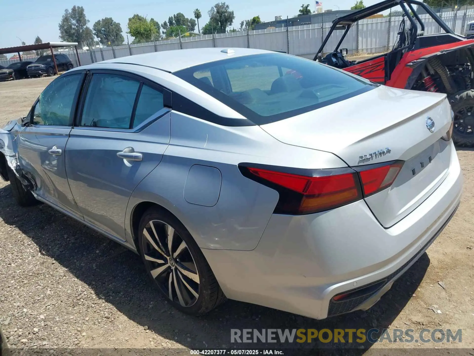 3 Фотография поврежденного автомобиля 1N4BL4CV1NN352180 NISSAN ALTIMA 2022