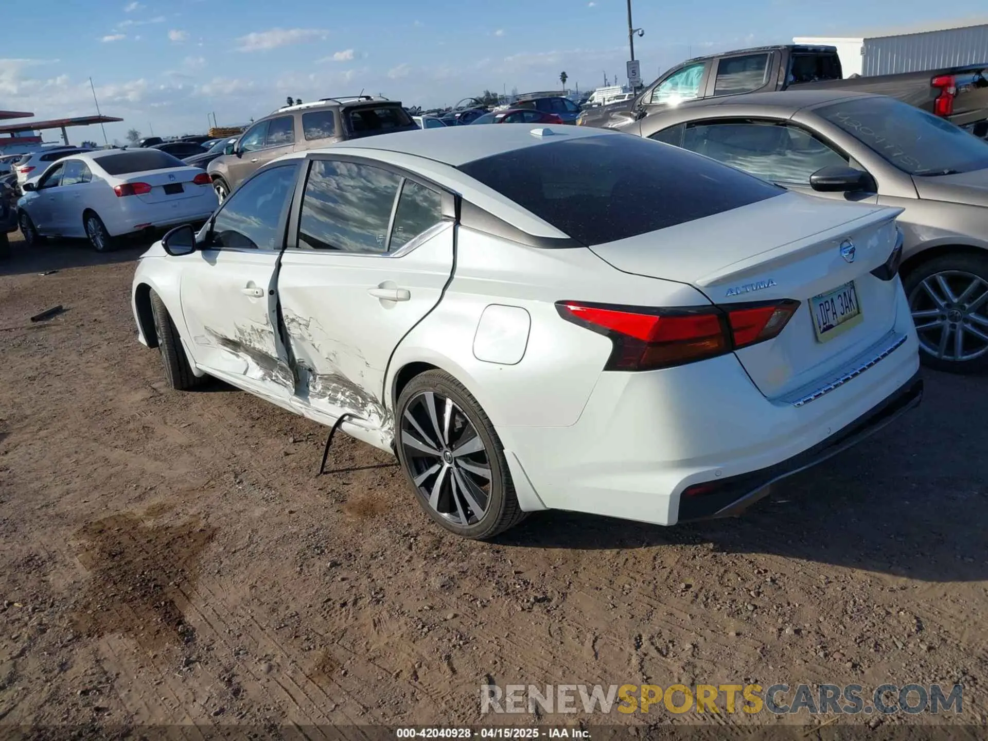 3 Photograph of a damaged car 1N4BL4CV1NN395658 NISSAN ALTIMA 2022