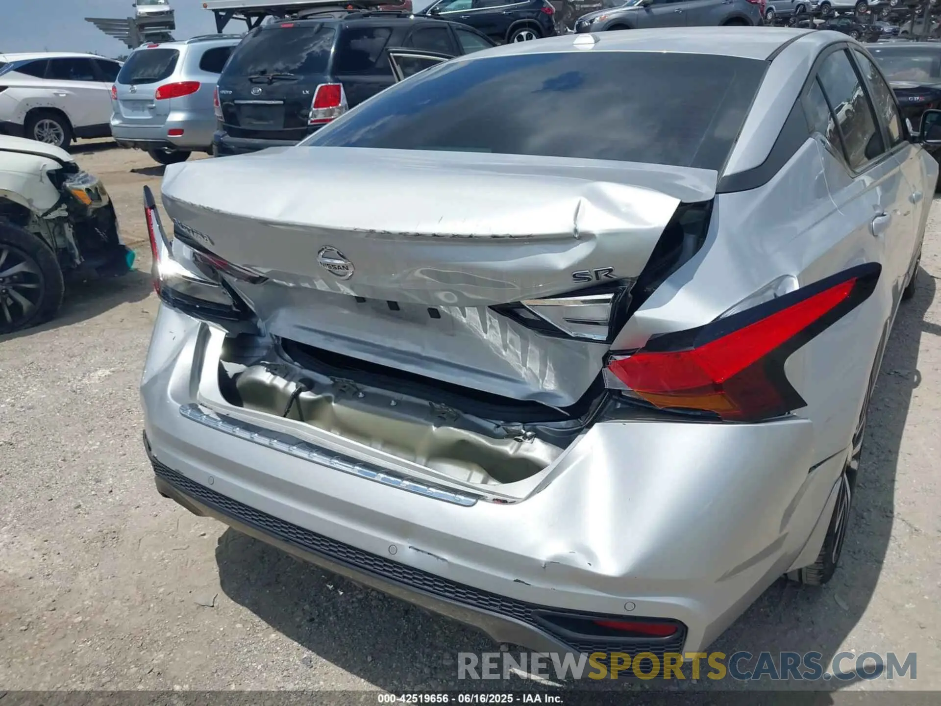 6 Фотография поврежденного автомобиля 1N4BL4CV2NN367366 NISSAN ALTIMA 2022