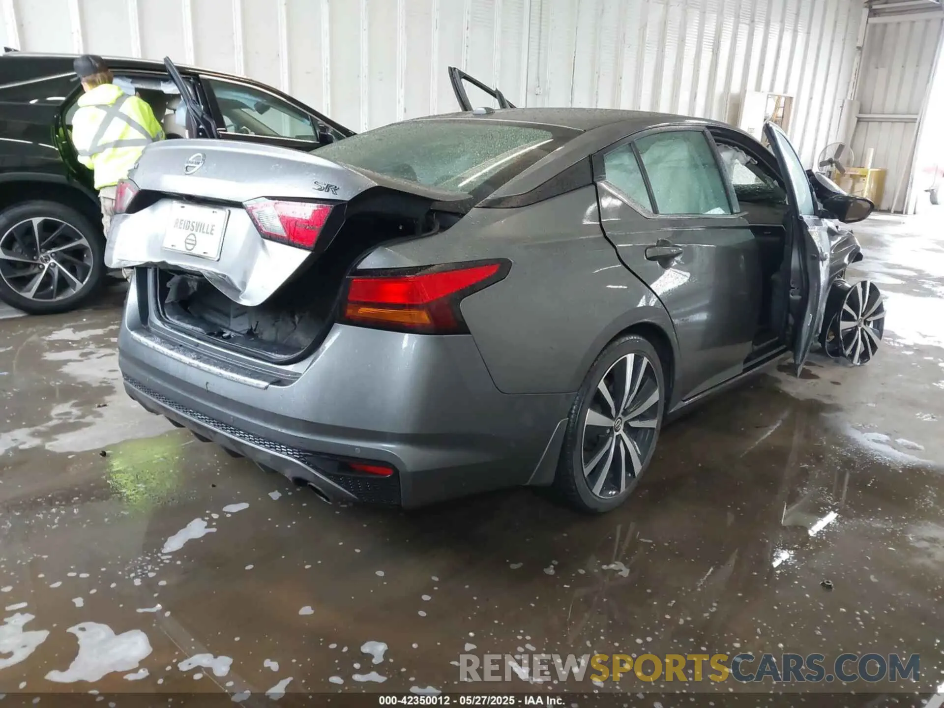 4 Photograph of a damaged car 1N4BL4CV2NN376696 NISSAN ALTIMA 2022