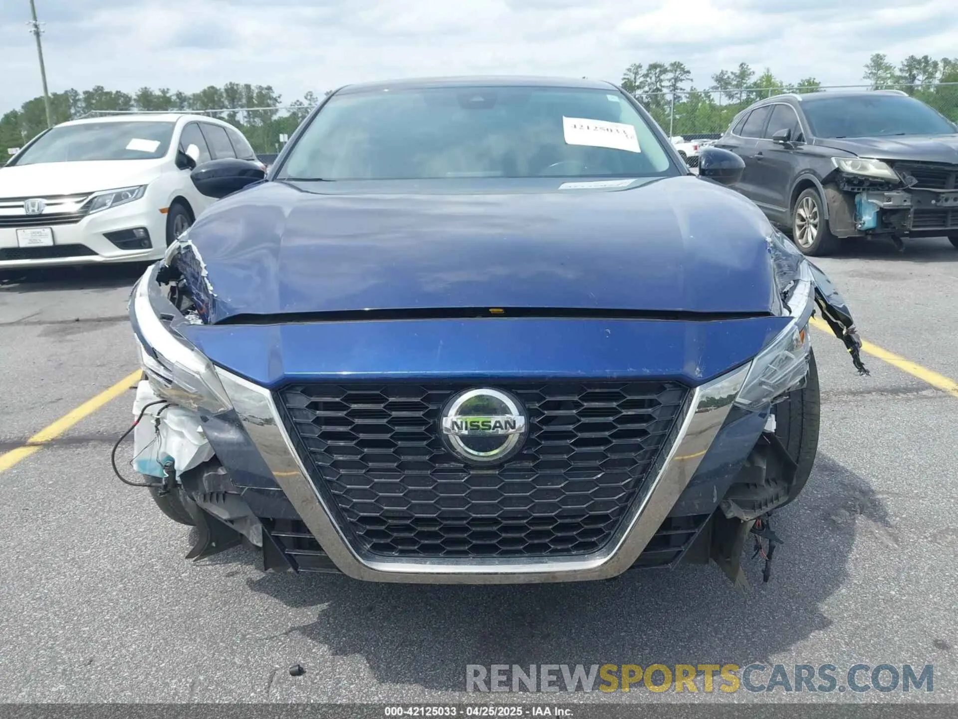 13 Photograph of a damaged car 1N4BL4CV3NN311503 NISSAN ALTIMA 2022