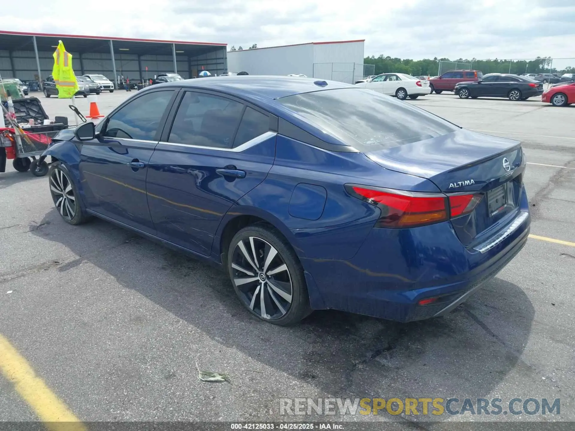 3 Photograph of a damaged car 1N4BL4CV3NN311503 NISSAN ALTIMA 2022