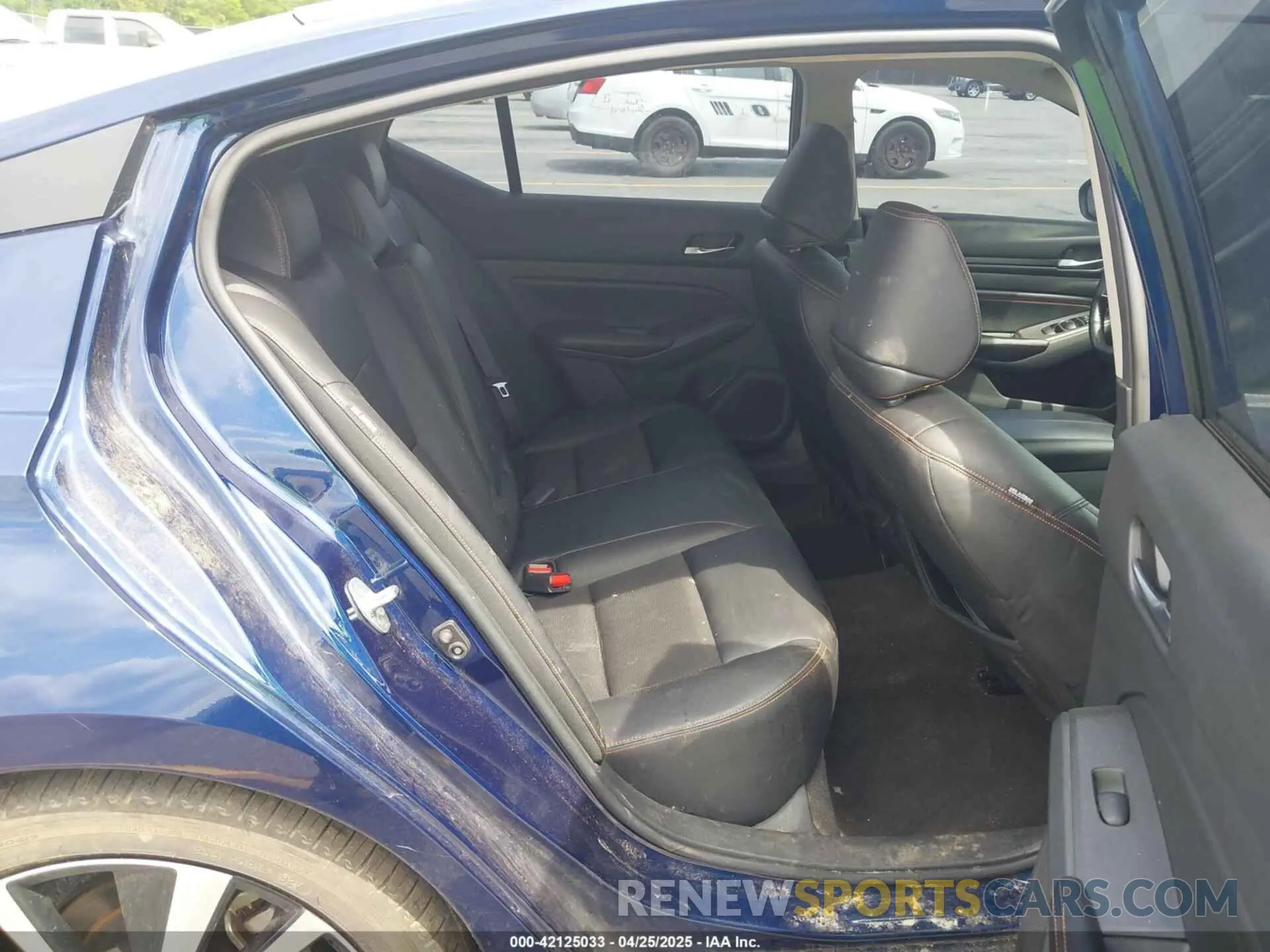 8 Photograph of a damaged car 1N4BL4CV3NN311503 NISSAN ALTIMA 2022