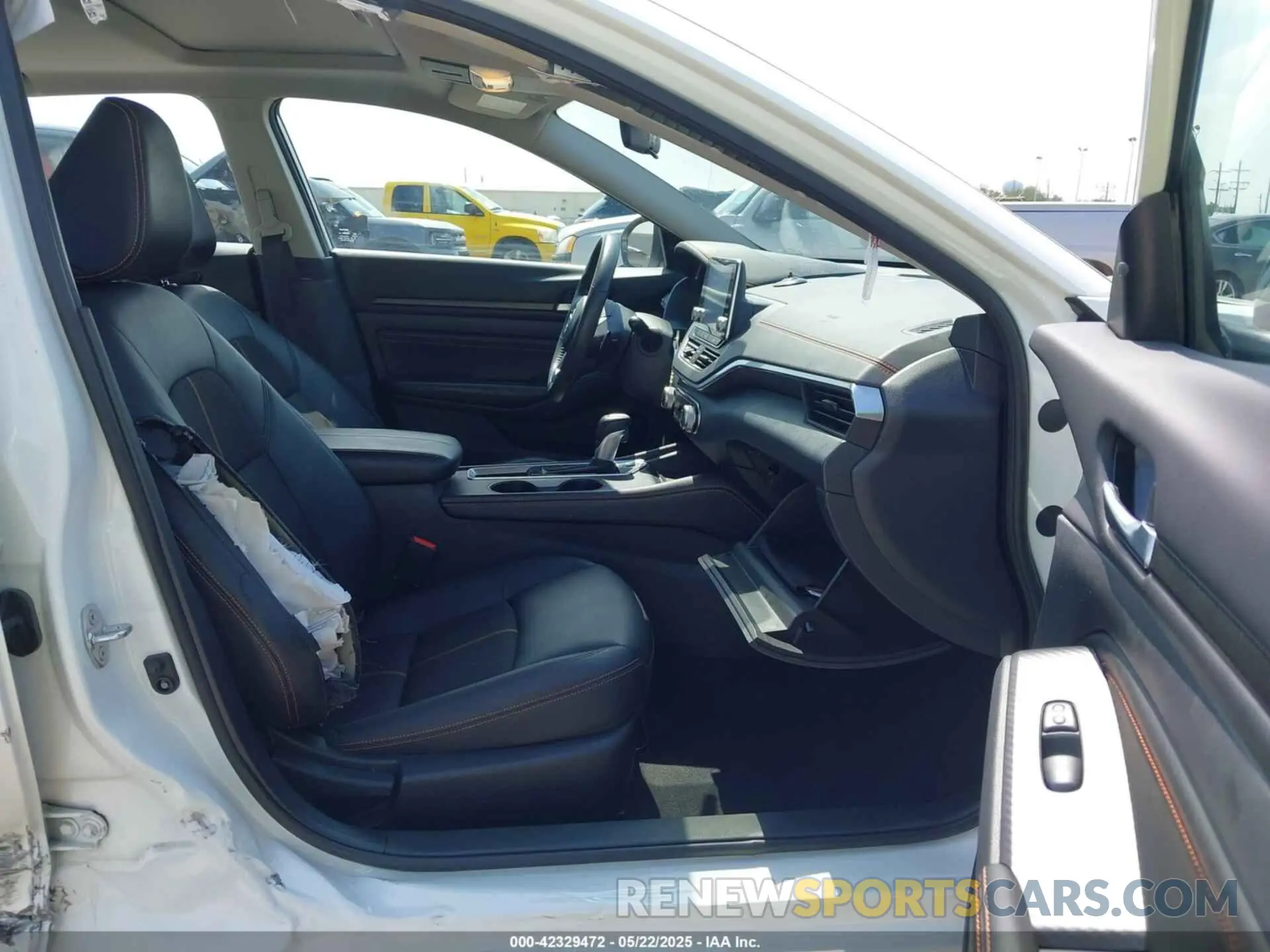 5 Photograph of a damaged car 1N4BL4CV3NN378814 NISSAN ALTIMA 2022