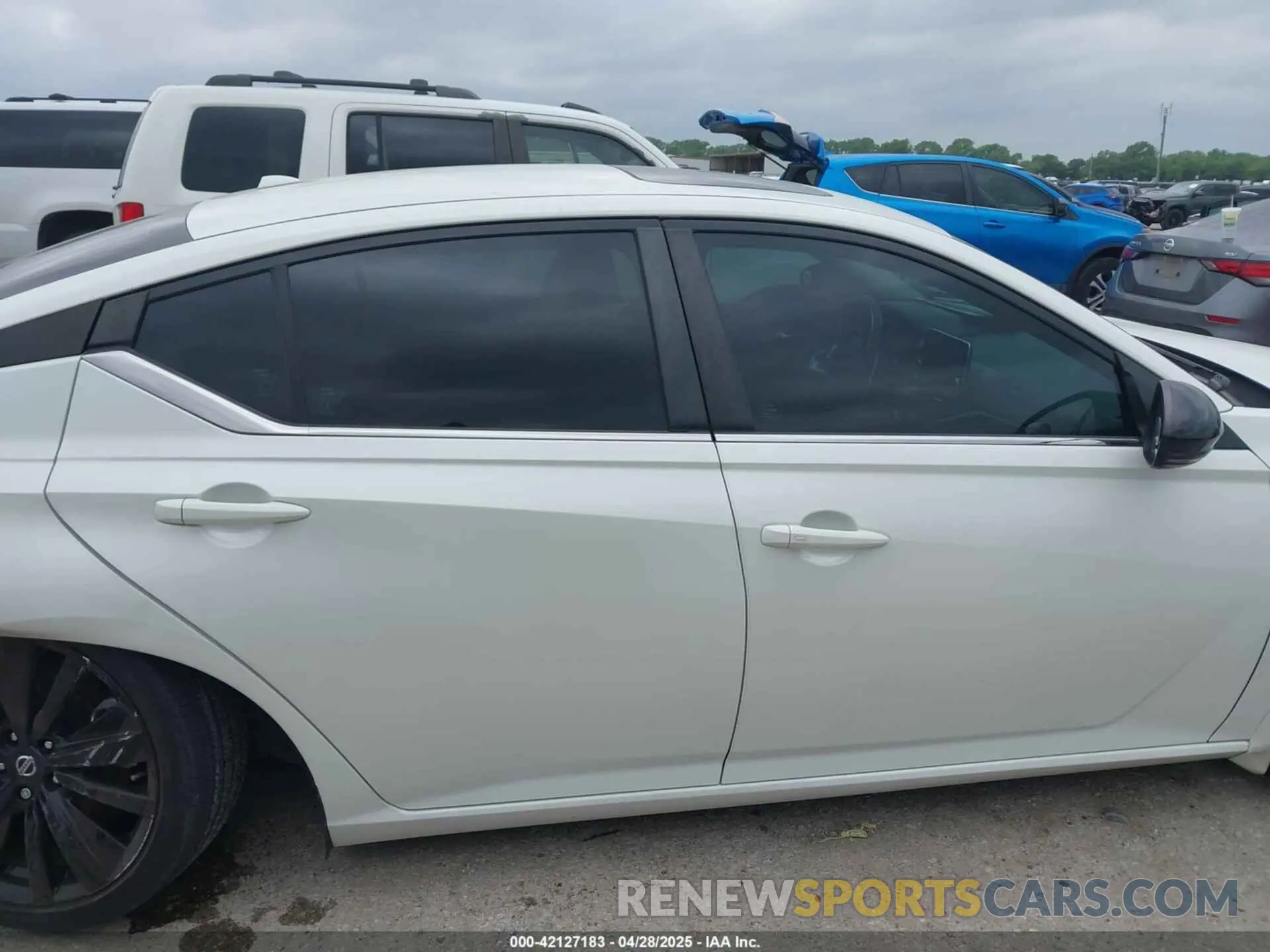 13 Фотография поврежденного автомобиля 1N4BL4CV3NN424416 NISSAN ALTIMA 2022