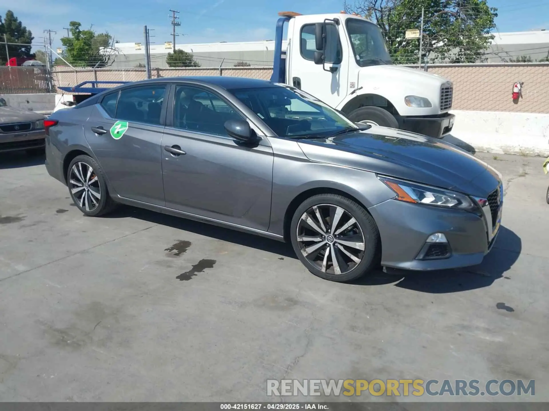1 Photograph of a damaged car 1N4BL4CV4NN385996 NISSAN ALTIMA 2022
