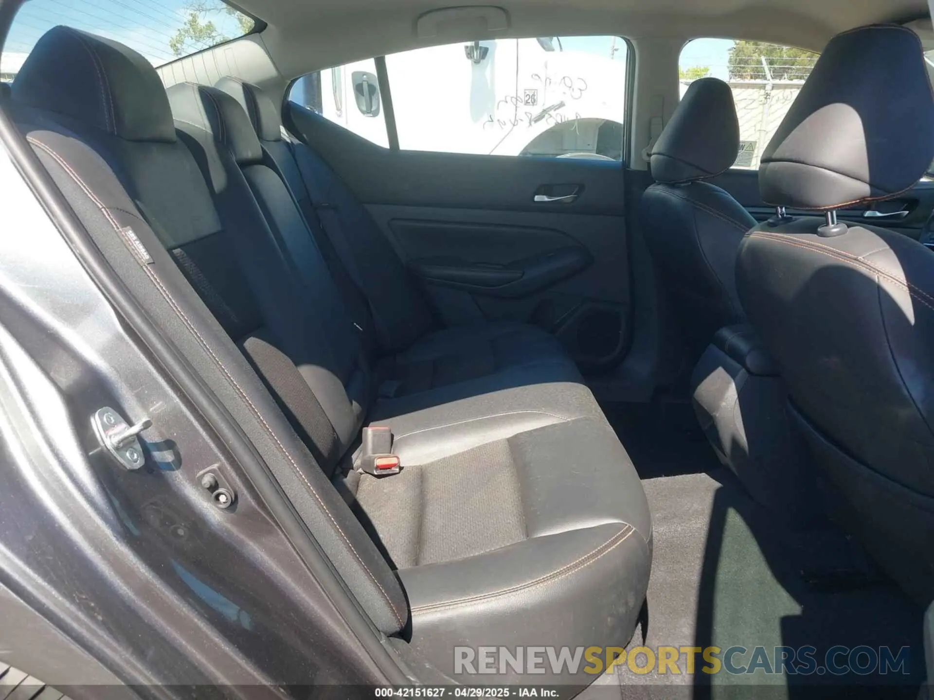 8 Photograph of a damaged car 1N4BL4CV4NN385996 NISSAN ALTIMA 2022