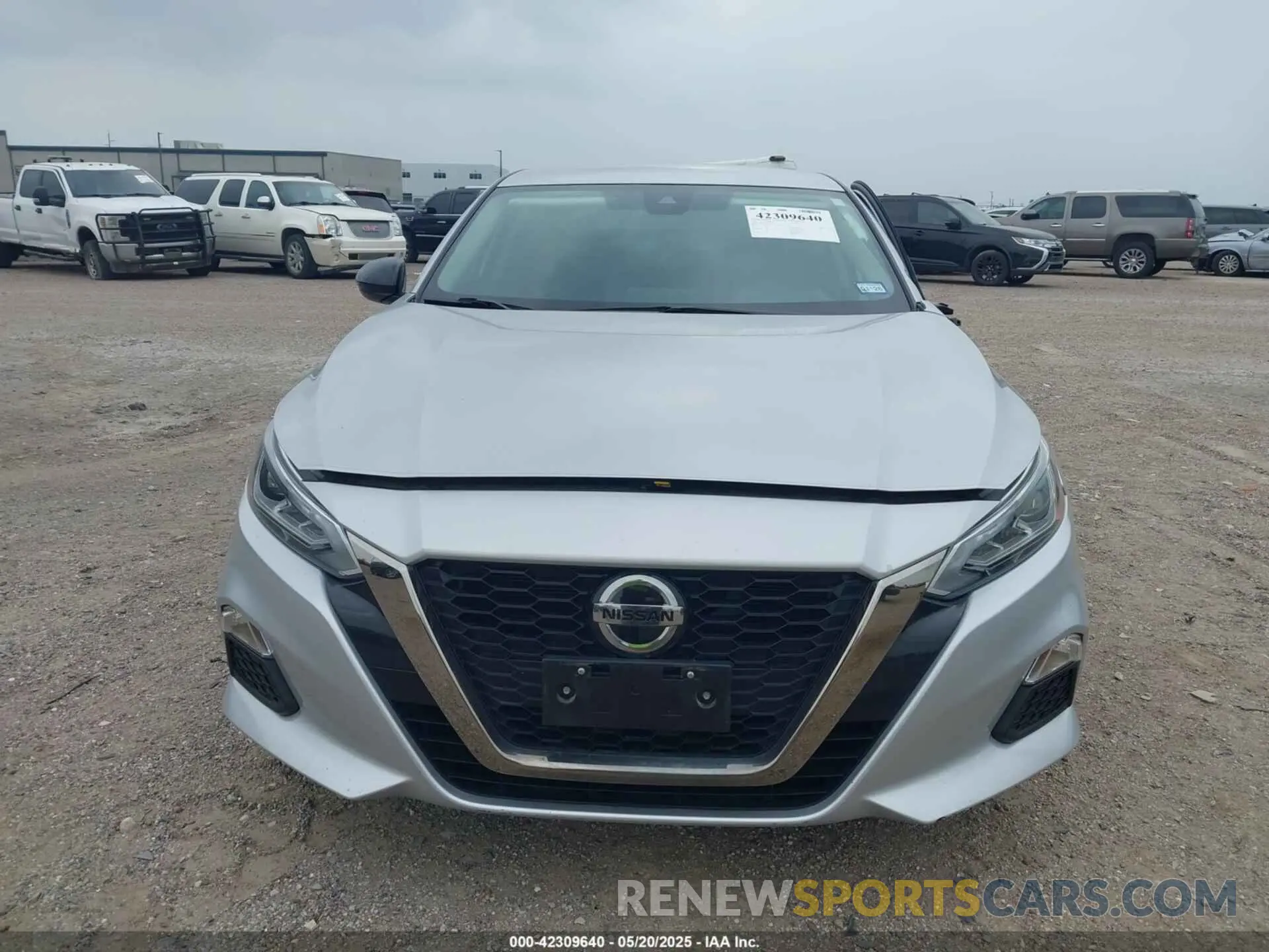 12 Photograph of a damaged car 1N4BL4CV5NN310515 NISSAN ALTIMA 2022